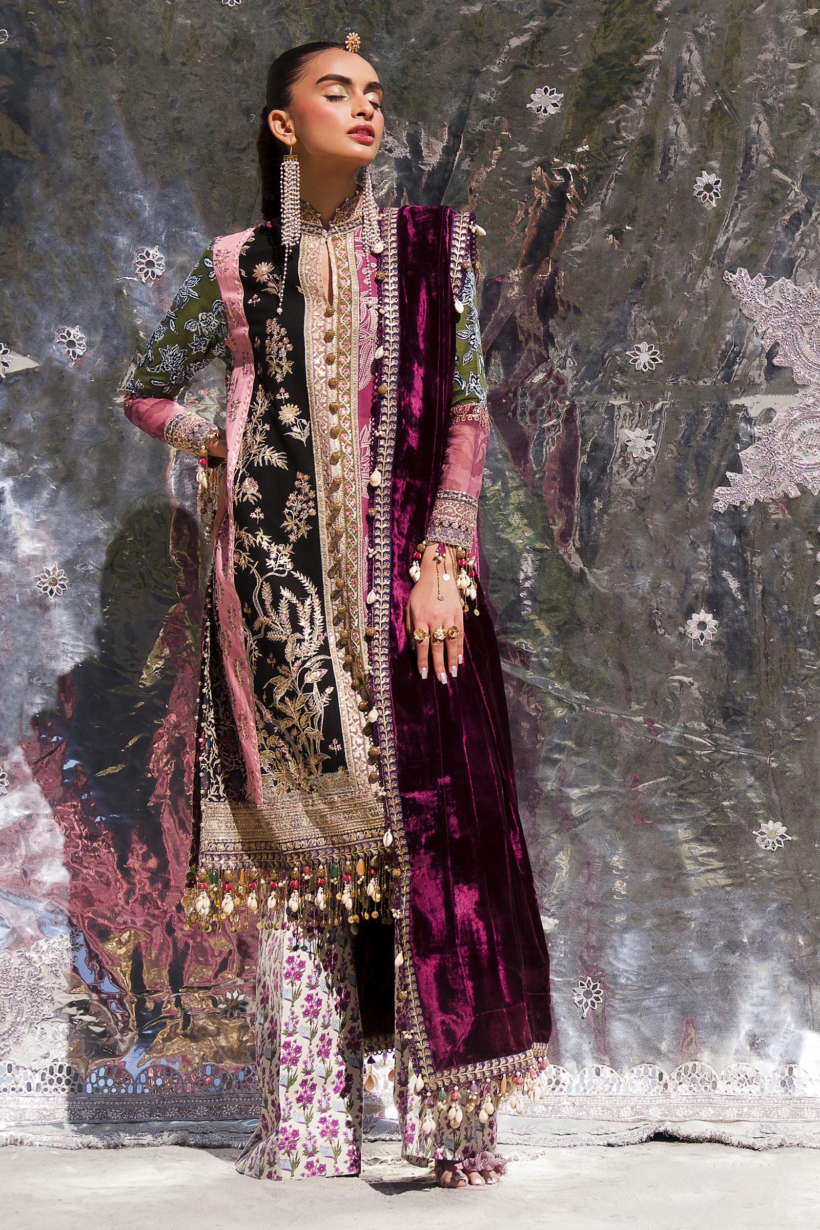 Sana Safinaz | Winter Shawl 24 | Velvet S241-006A-3CP - Libasekhas