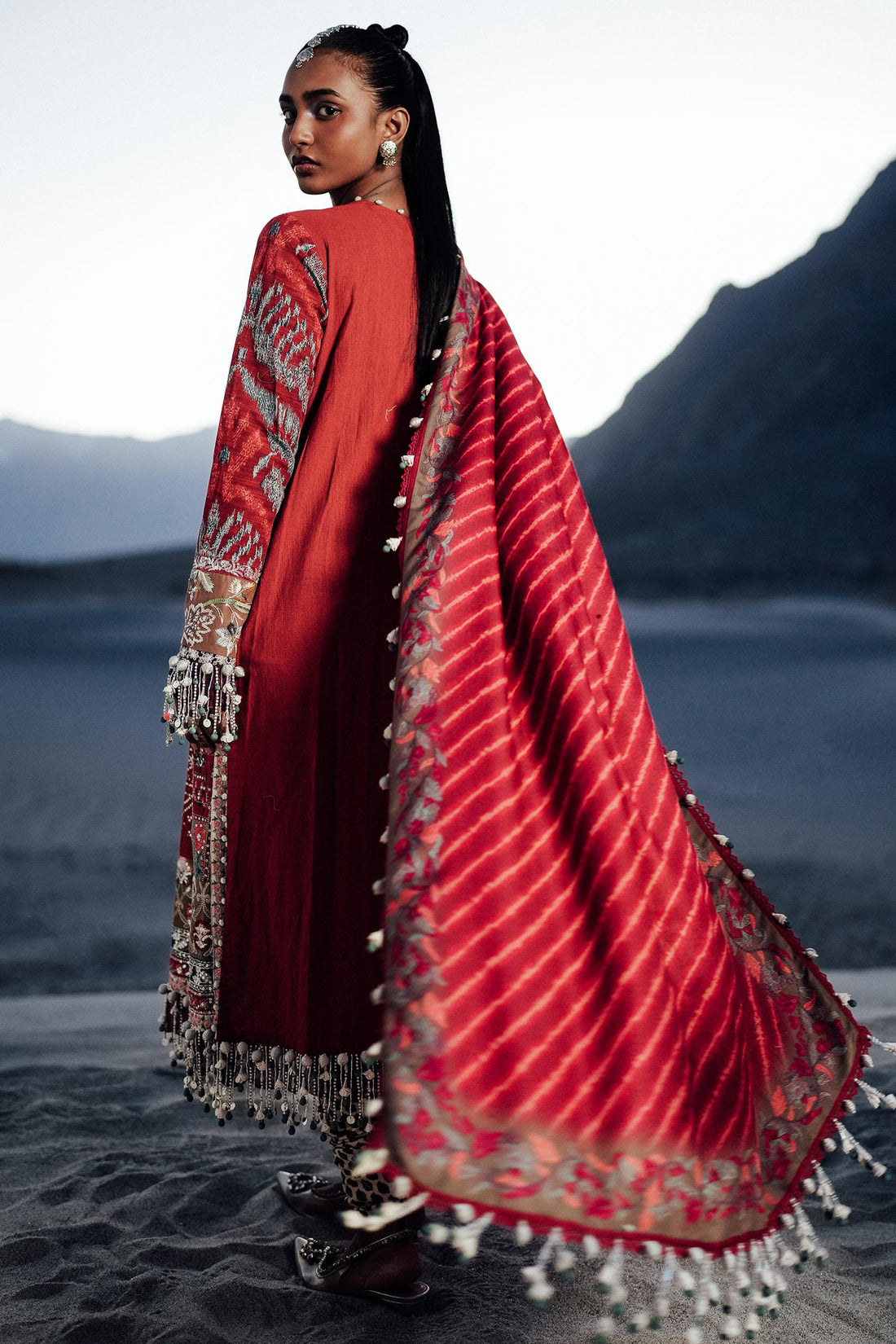 Sana Safinaz | Winter Shawl 24 | S241-007A-3CP - Libasekhas