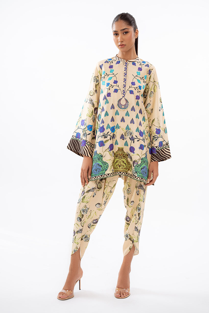 Sania Maskatiya | Eid Collection | Yashal (C) - by - Libasekhas UK - Registered Vendor of : Sania Maskatiya - 100% Original Designer Dresss