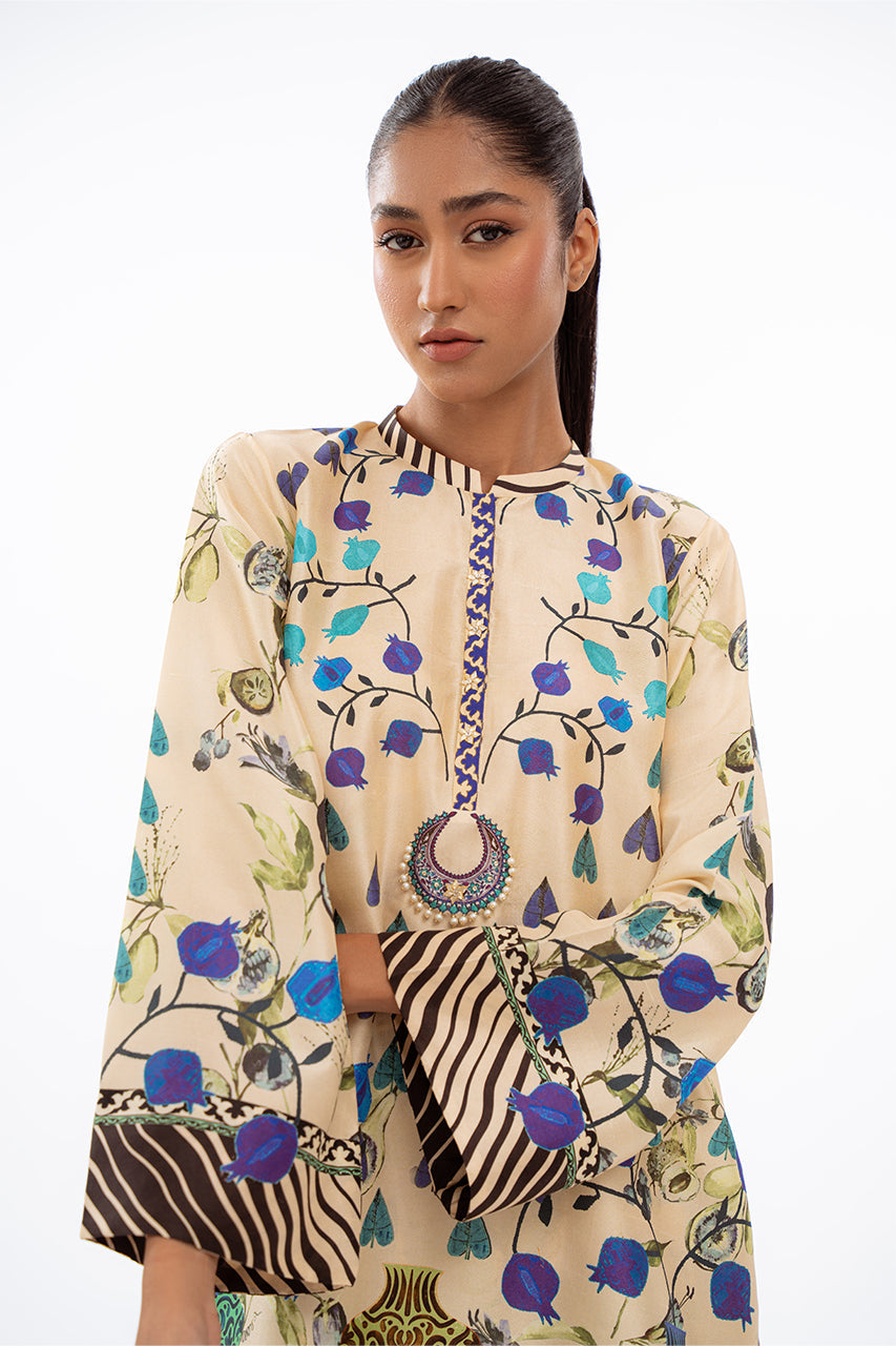 Sania Maskatiya | Eid Collection | Yashal (C) - by - Libasekhas UK - Registered Vendor of : Sania Maskatiya - 100% Original Designer Dresss