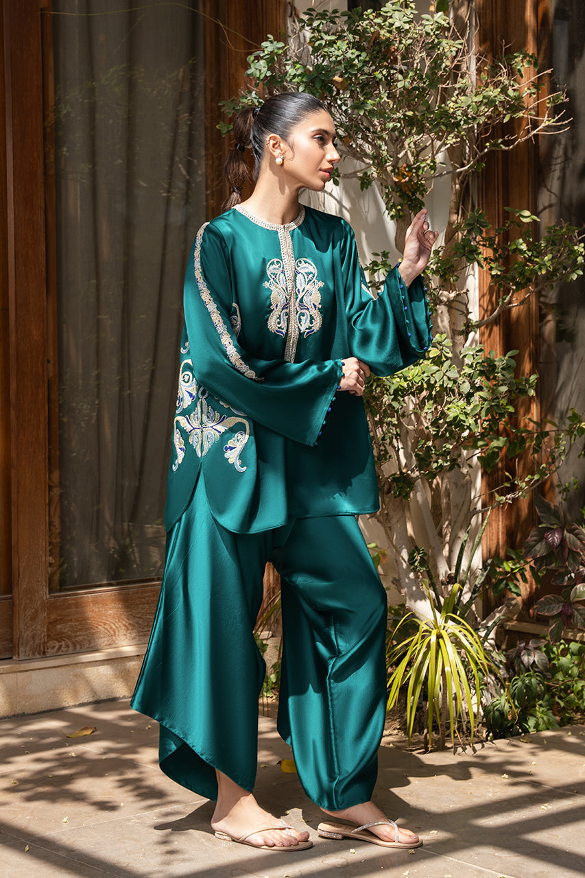 Sania Maskatiya | Eid Collection | Aja - by - Libasekhas UK - Registered Vendor of : Sania Maskatiya - 100% Original Designer Dresss