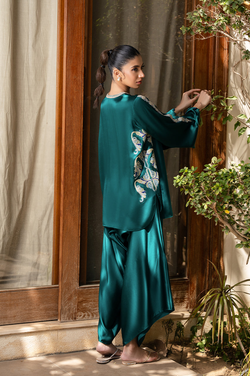 Sania Maskatiya | Eid Collection | Aja - by - Libasekhas UK - Registered Vendor of : Sania Maskatiya - 100% Original Designer Dresss