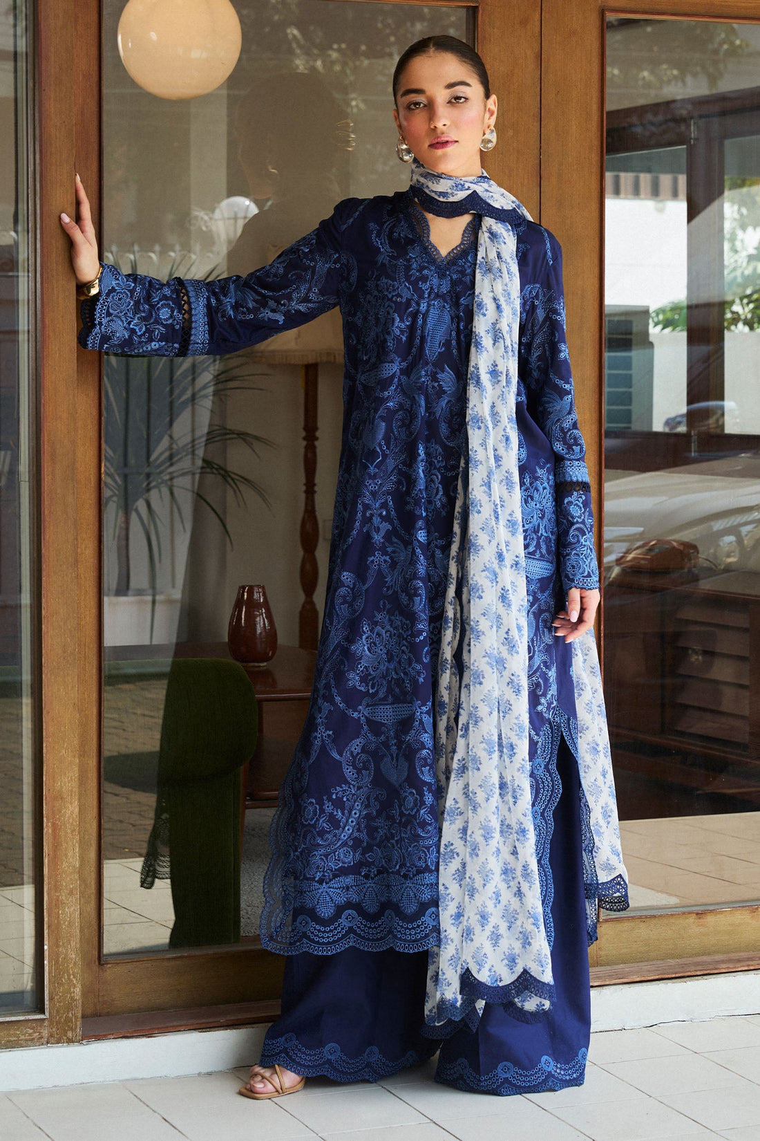 Zara Shahjahan | Satori 25 | Sei-9B - by - Libasekhas UK - Registered Vendor of : Zara Shahjahan - 100% Original Designer Dresss