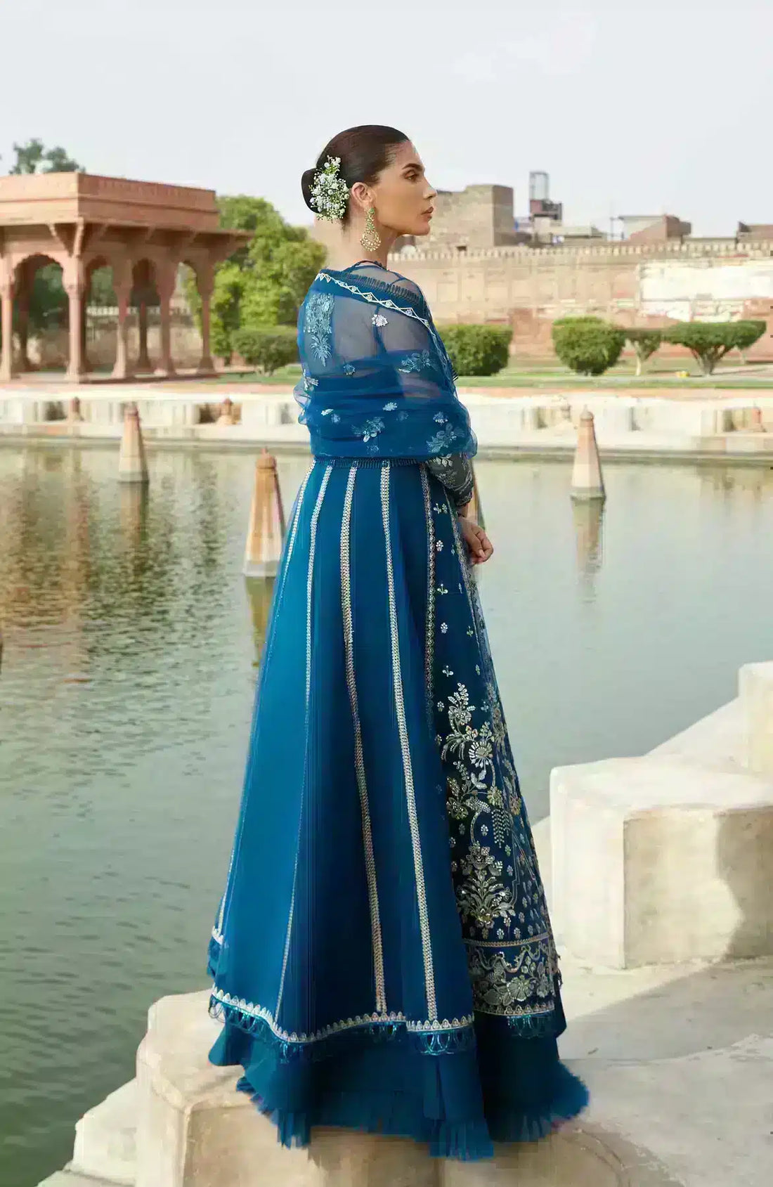 Seran | Taaruf Formals 2023 | Maisha - by - Libasekhas UK - Registered Vendor of : Seran - 100% Original Designer Dresss