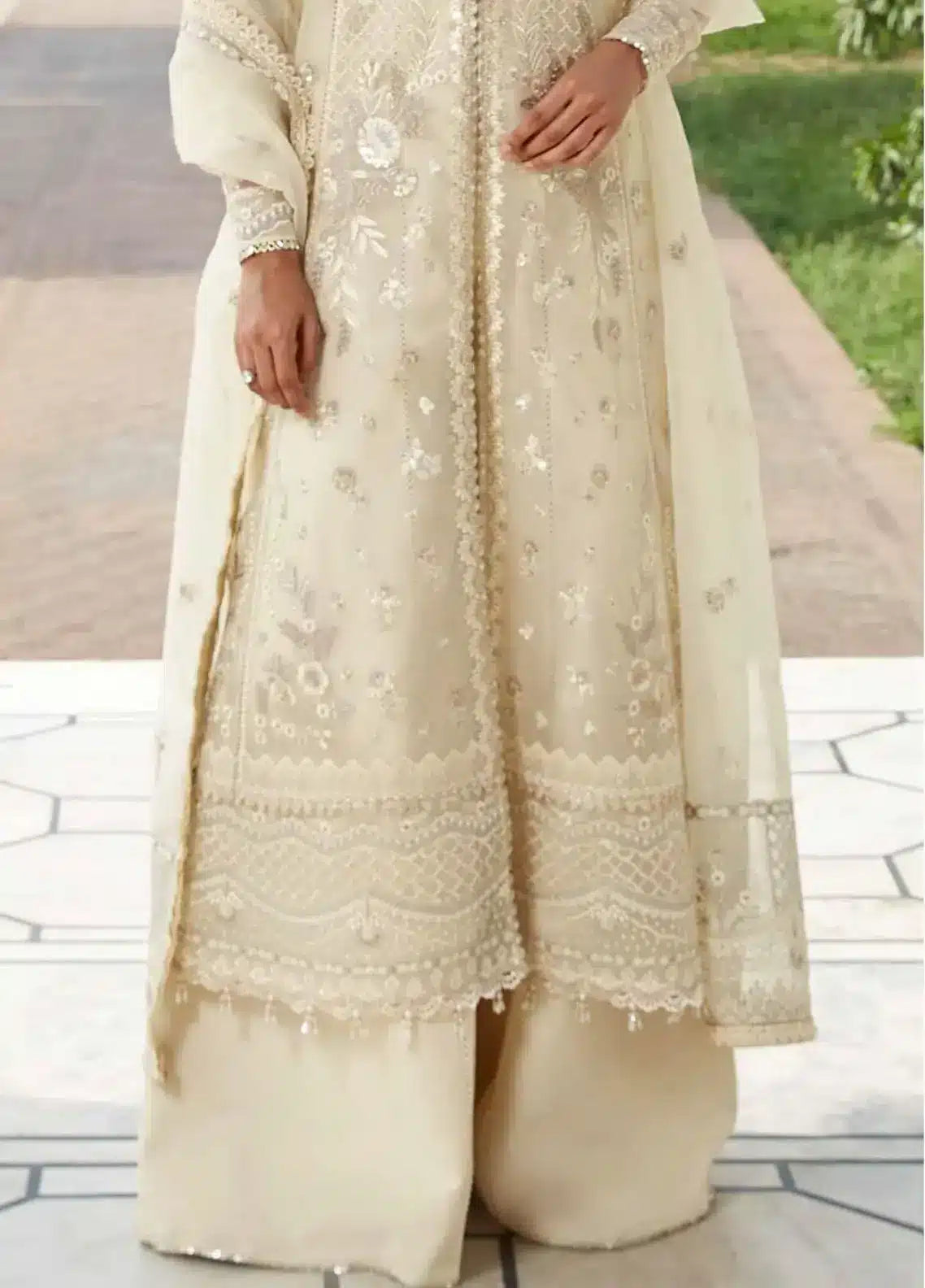 Seran | Taaruf Formals 2023 | Zora - by - Libasekhas UK - Registered Vendor of : Seran - 100% Original Designer Dresss