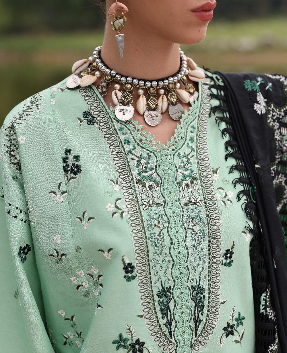 Republic Womenswear | Lilas Lawn 26 | Sereya - by Libasekhas - Registered Vendor of : Republic Womenswear - 100% Original Designer Dress