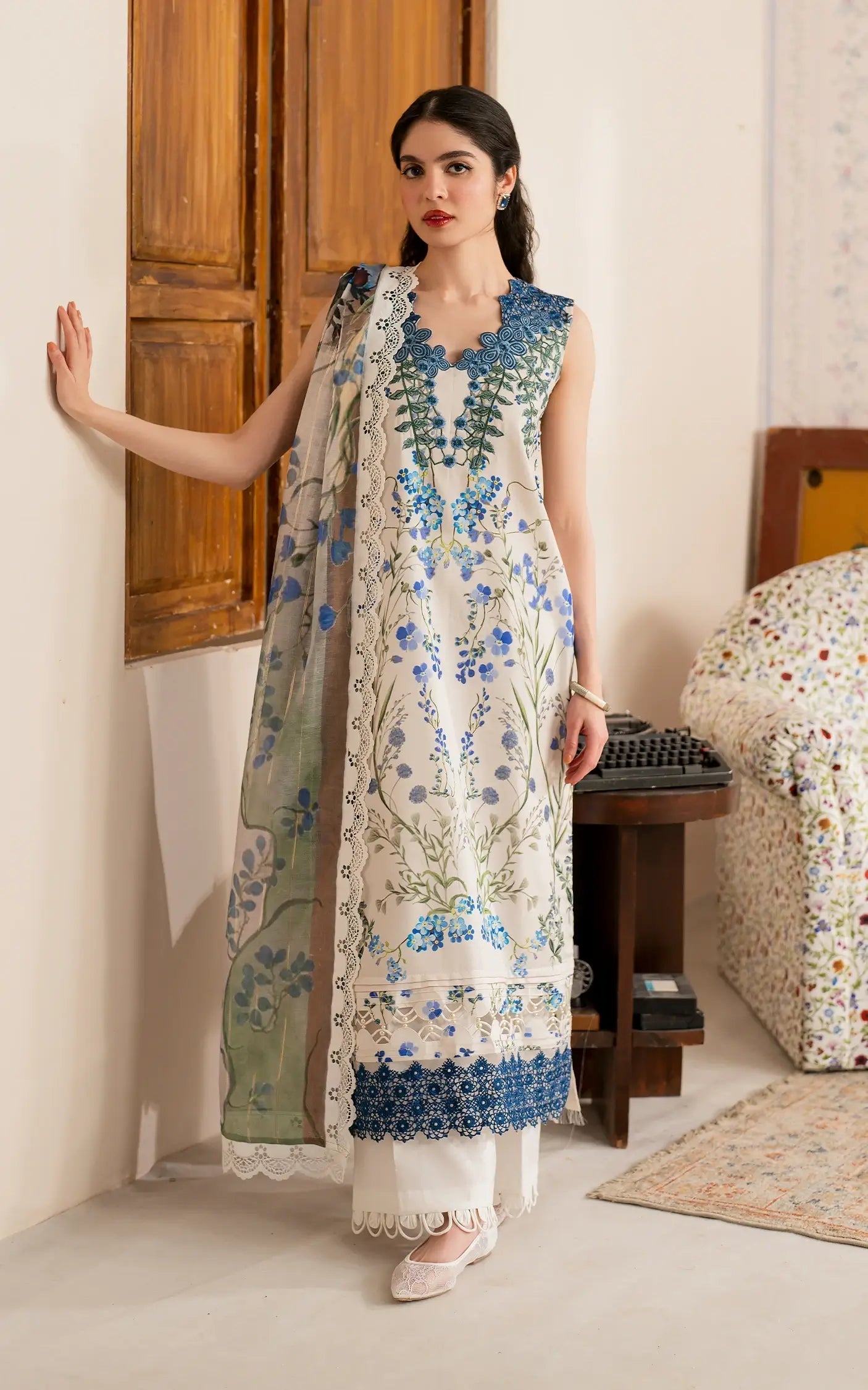 Asifa and Nabeel | Meraki Vintage 25 | Shabnam (MVL25-13) - by - Libasekhas UK - Registered Vendor of : Asifa and Nabeel - 100% Original Designer Dresss