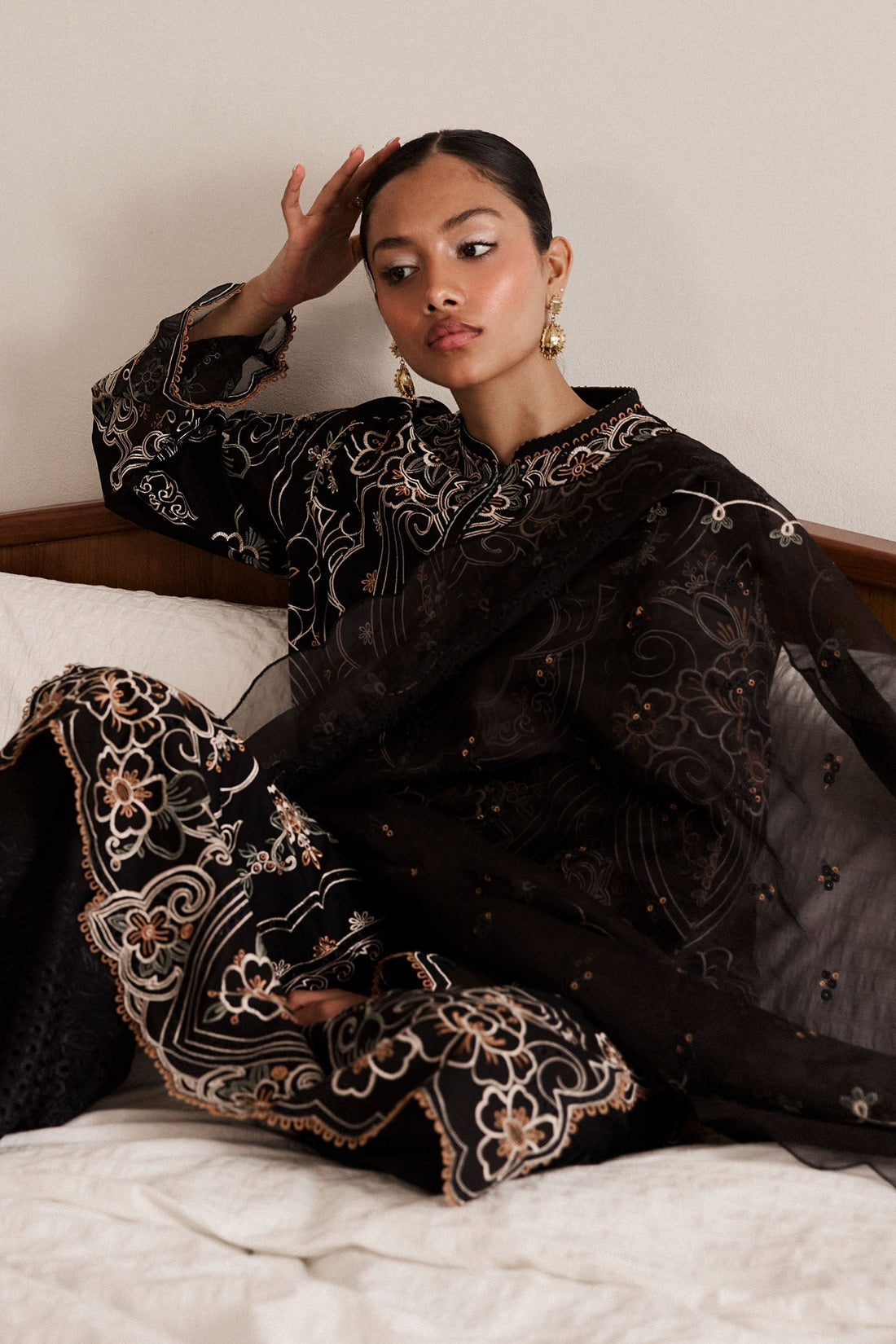 Zara Shahjahan | Satori 25 | Shizumi-4A - by - Libasekhas UK - Registered Vendor of : Zara Shahjahan - 100% Original Designer Dresss