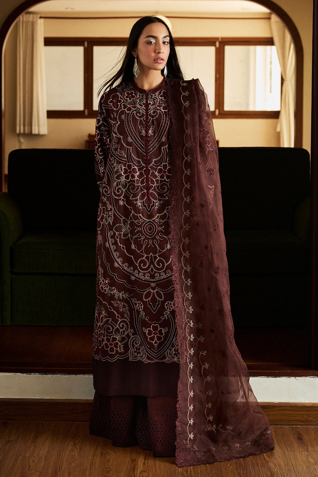 Zara Shahjahan | Satori 25 | Shizumi-4B - by - Libasekhas UK - Registered Vendor of : Zara Shahjahan - 100% Original Designer Dresss