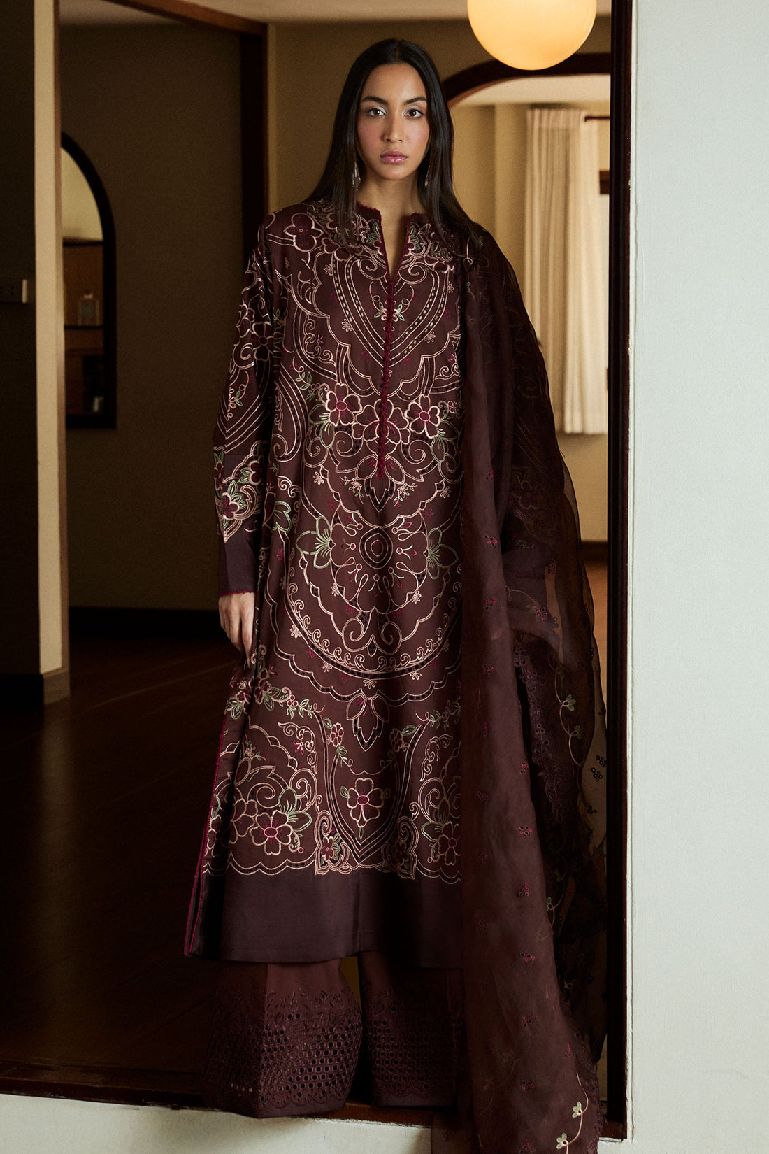 Zara Shahjahan | Satori 25 | Shizumi-4B - by - Libasekhas UK - Registered Vendor of : Zara Shahjahan - 100% Original Designer Dresss