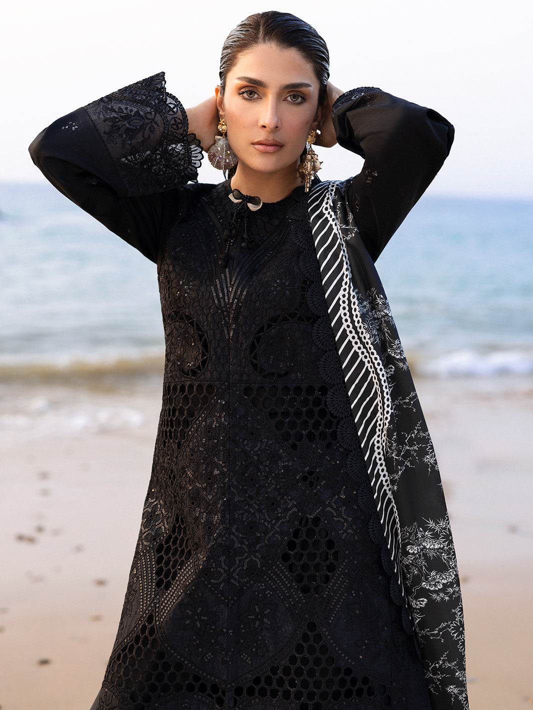 Mahnur | Sirena Luxury Lawn 25 | Sierra - by - Libasekhas UK - Registered Vendor of : Mahnur - 100% Original Designer Dresss