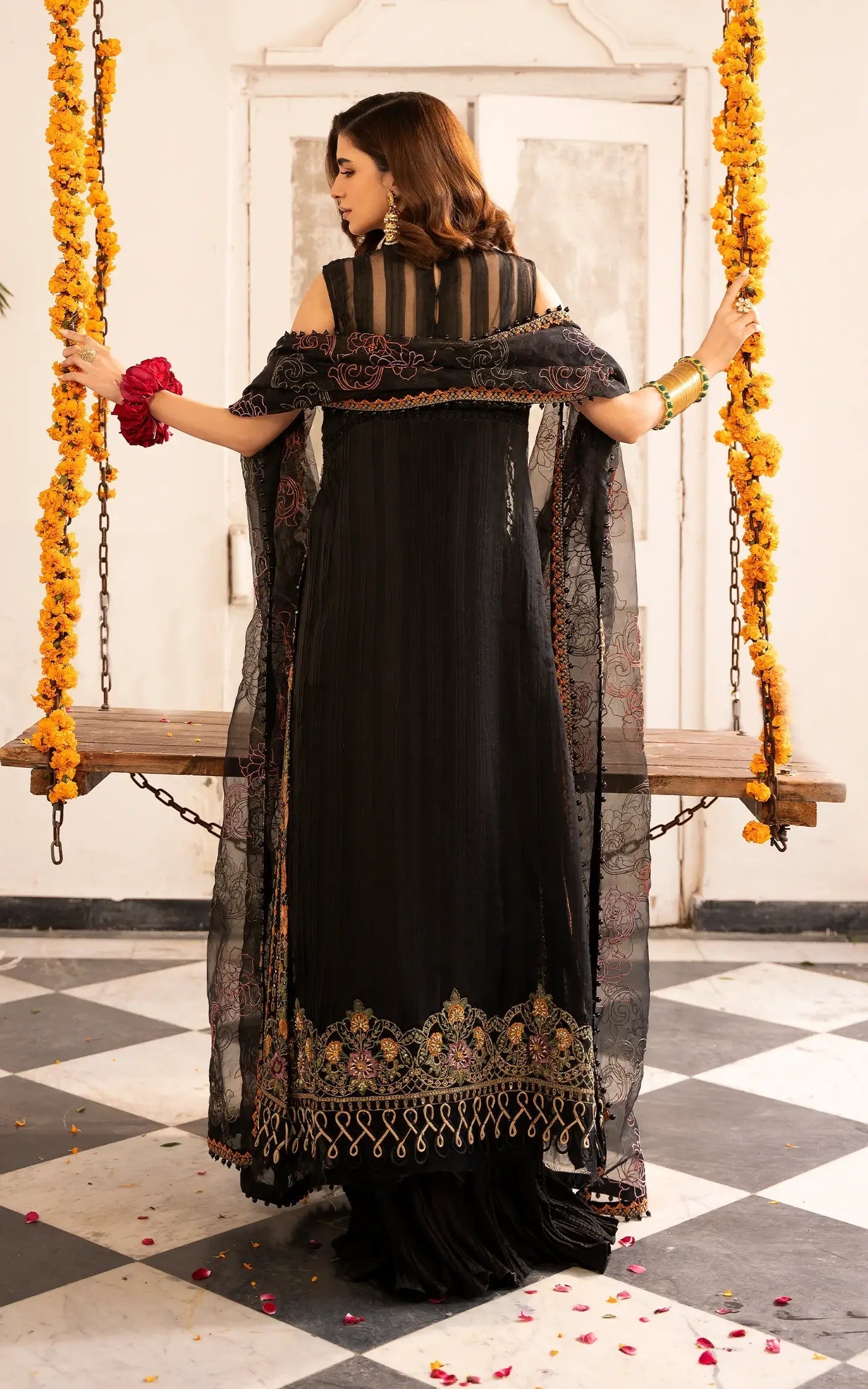 Asifa and Nabeel | Sunehri Eid 25 | Sitara-(SEF25-03) - by - Libasekhas UK - Registered Vendor of : Asifa and Nabeel - 100% Original Designer Dresss