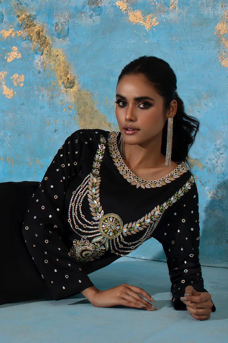 Wardha Saleem | Luxury Pret Fusion Wear | BELLE - KAFTAN - by - Libasekhas UK - Registered Vendor of : Wardha Saleem - 100% Original Designer Dresss