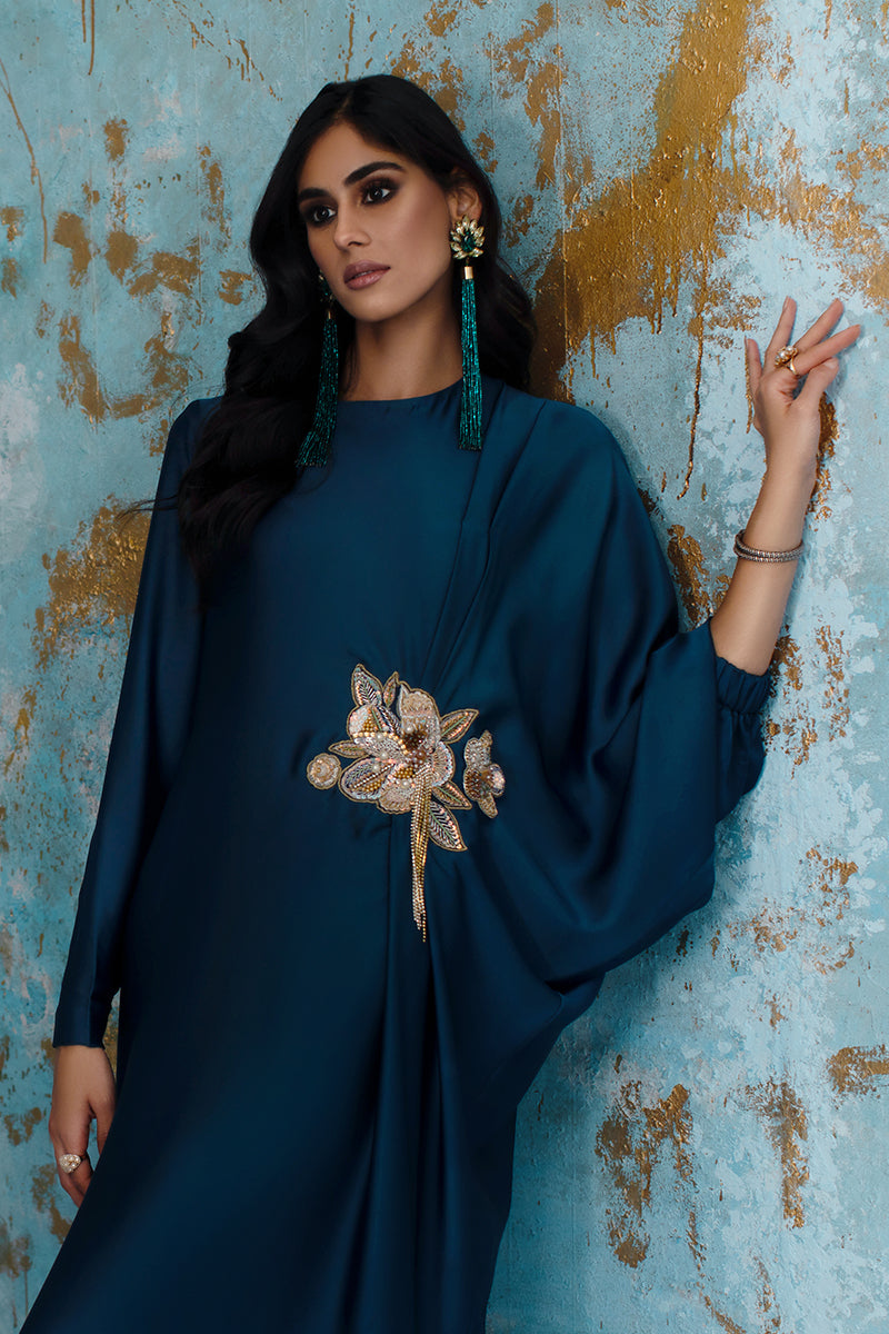 Wardha Saleem | Luxury Pret Fusion Wear | AVA - KAFTAN - by - Libasekhas UK - Registered Vendor of : Wardha Saleem - 100% Original Designer Dresss