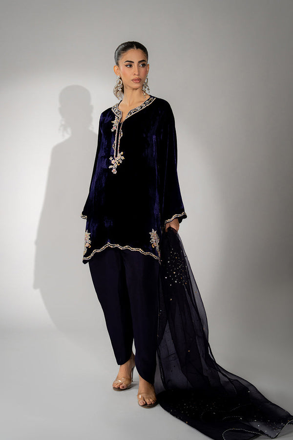Mina Hassan | Winter 25 | Ushna - by Libasekhas UK - Registered Vendor of : Mina Hassan - 100% Original Designer Dress