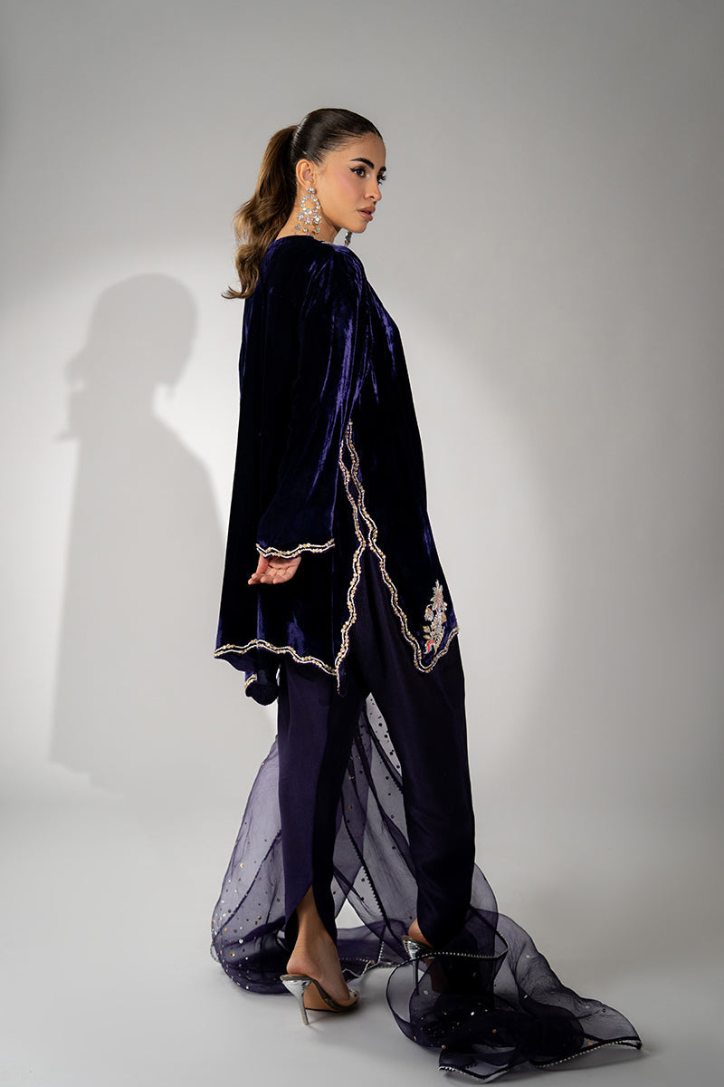 Mina Hassan | Winter 25 | Ushna - by Libasekhas UK - Registered Vendor of : Mina Hassan - 100% Original Designer Dress