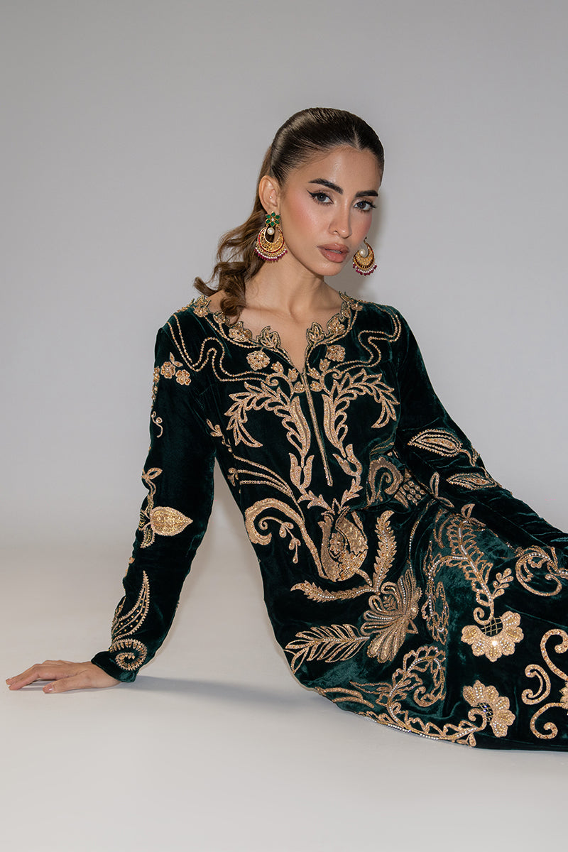 Mina Hassan | Winter 25 | Izma - by Libasekhas UK - Registered Vendor of : Mina Hassan - 100% Original Designer Dress
