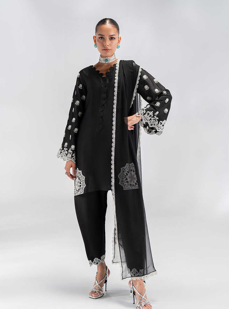 Zainab Chottani | Luxe Pret 25 | Ciar - by Libasekhas UK - Registered Vendor of : Zainab Chottani - 100% Original Designer Dress