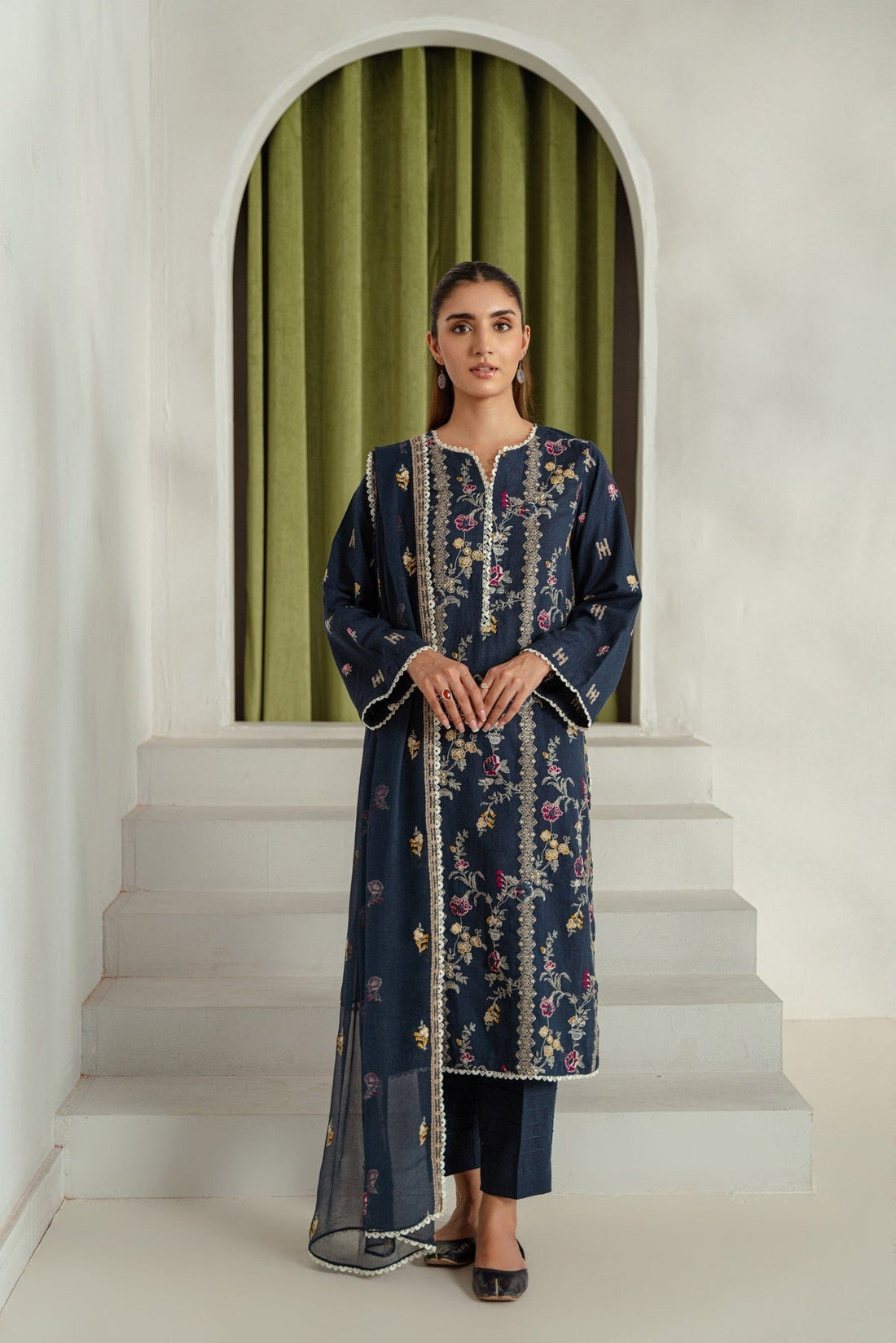 Taana Baana | Manzil Winter |  M3404B - by - Libasekhas UK - Registered Vendor of : Taana Baana - 100% Original Designer Dresss