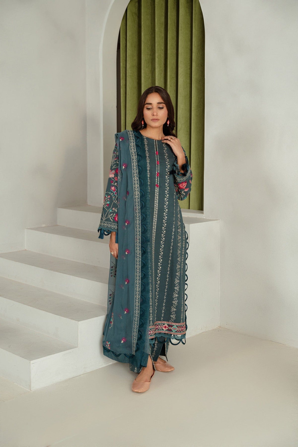Taana Baana | Manzil Winter |  C3410B - by - Libasekhas UK - Registered Vendor of : Taana Baana - 100% Original Designer Dresss
