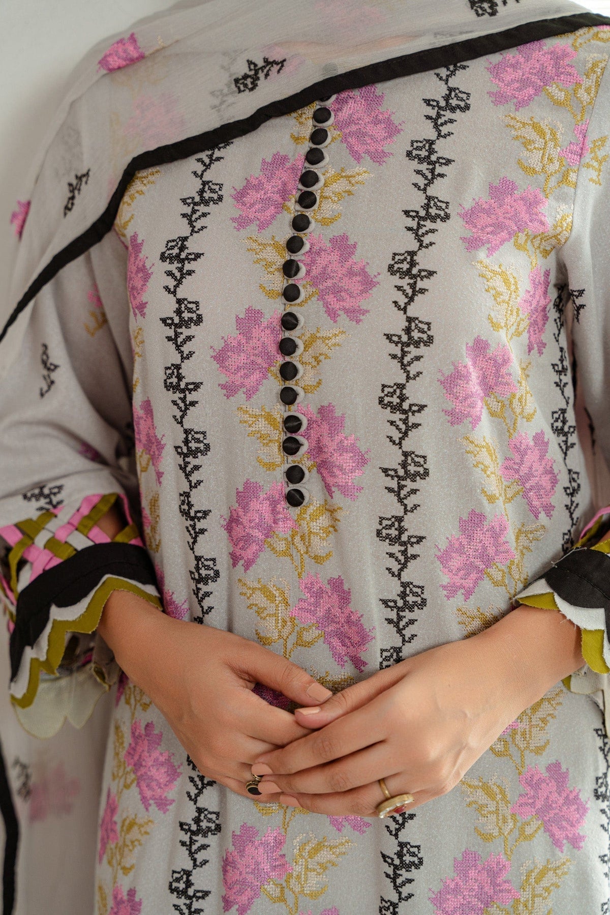 Taana Baana | Manzil Winter |  C3409B - by - Libasekhas UK - Registered Vendor of : Taana Baana - 100% Original Designer Dresss