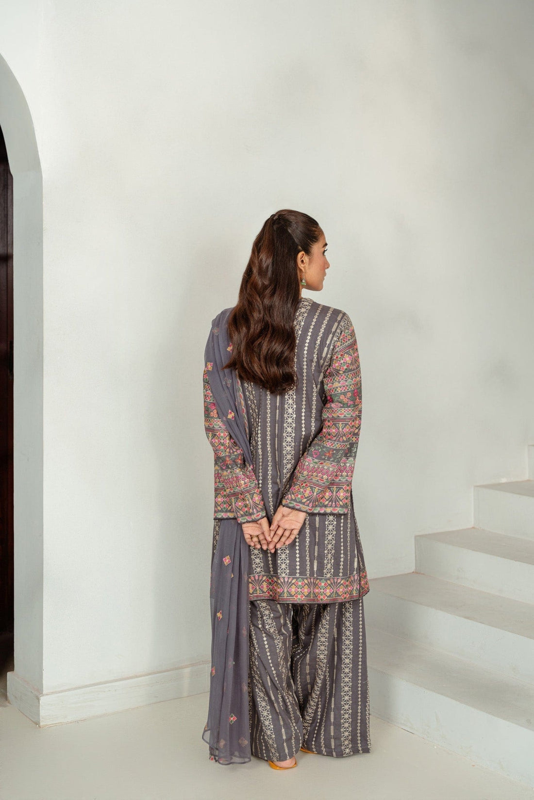Taana Baana | Manzil Winter |  B3401B - by - Libasekhas UK - Registered Vendor of : Taana Baana - 100% Original Designer Dresss