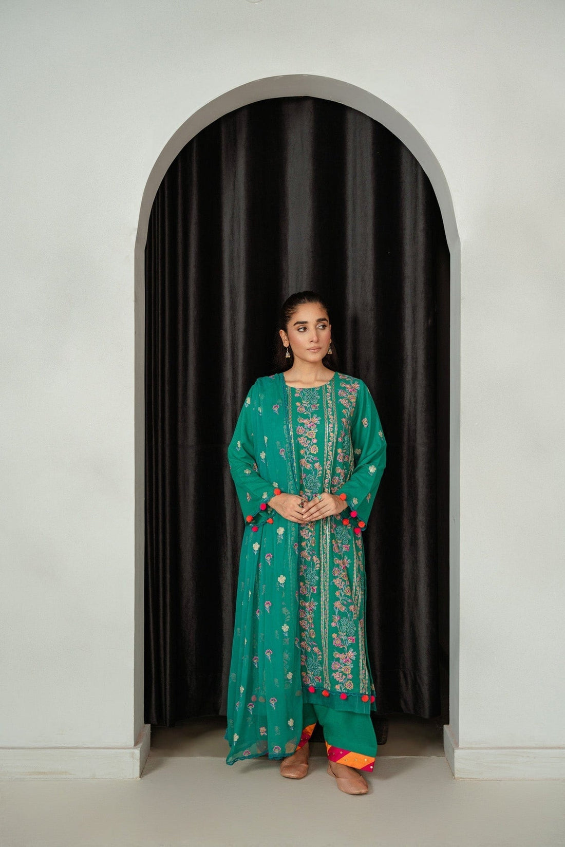 Taana Baana | Manzil Winter |M3402A - by - Libasekhas UK - Registered Vendor of : Taana Baana - 100% Original Designer Dresss