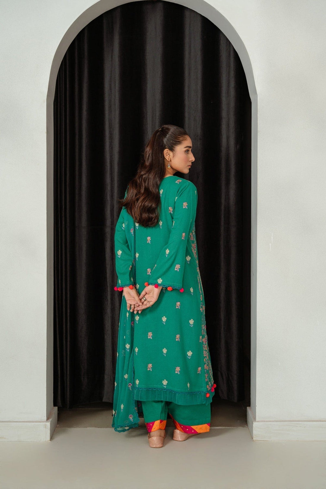Taana Baana | Manzil Winter |M3402A - by - Libasekhas UK - Registered Vendor of : Taana Baana - 100% Original Designer Dresss
