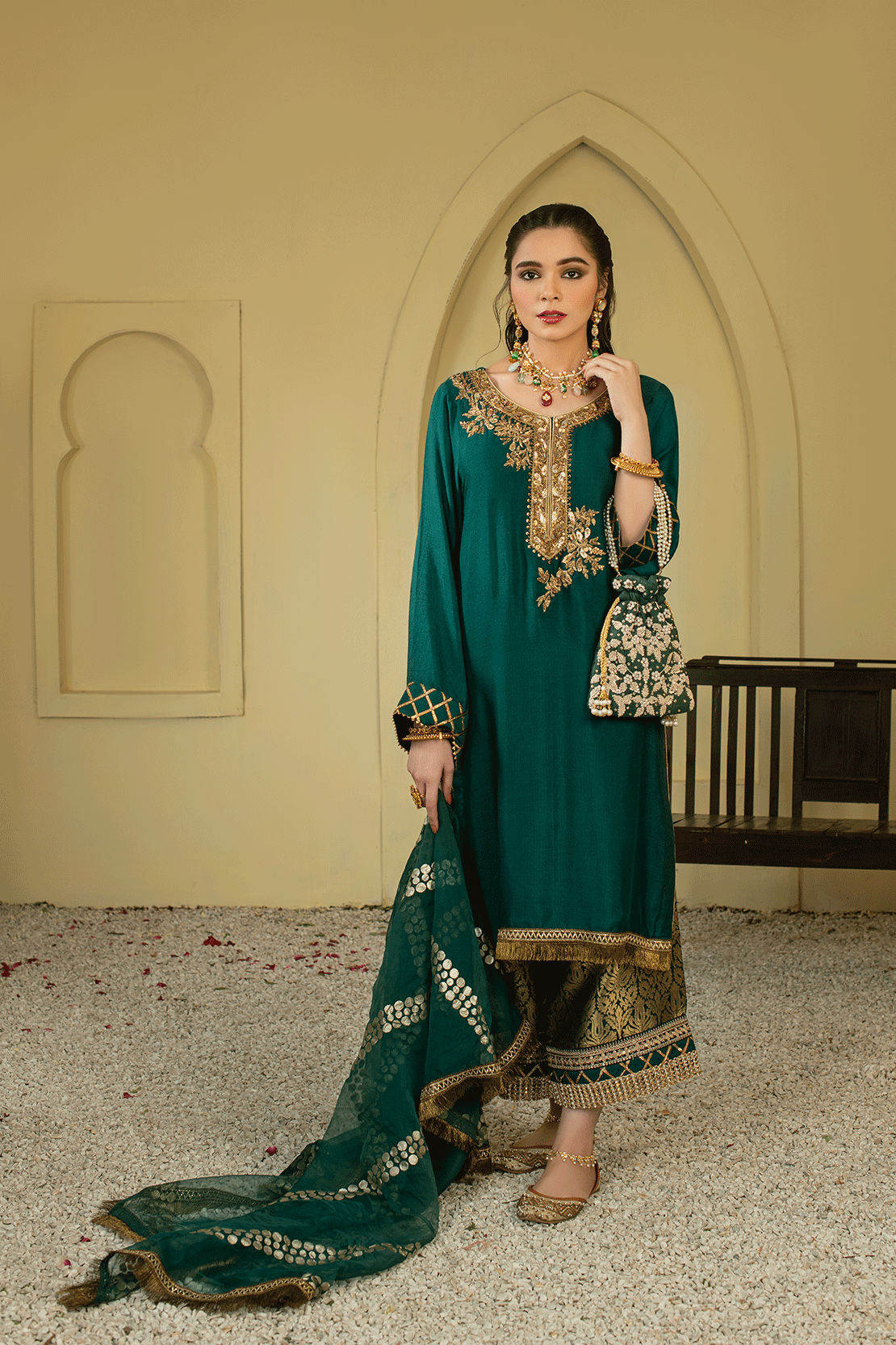 Leon | Leon Luxe Collection | MEHRUNISA - by - Libasekhas UK - Registered Vendor of : Leon - 100% Original Designer Dresss