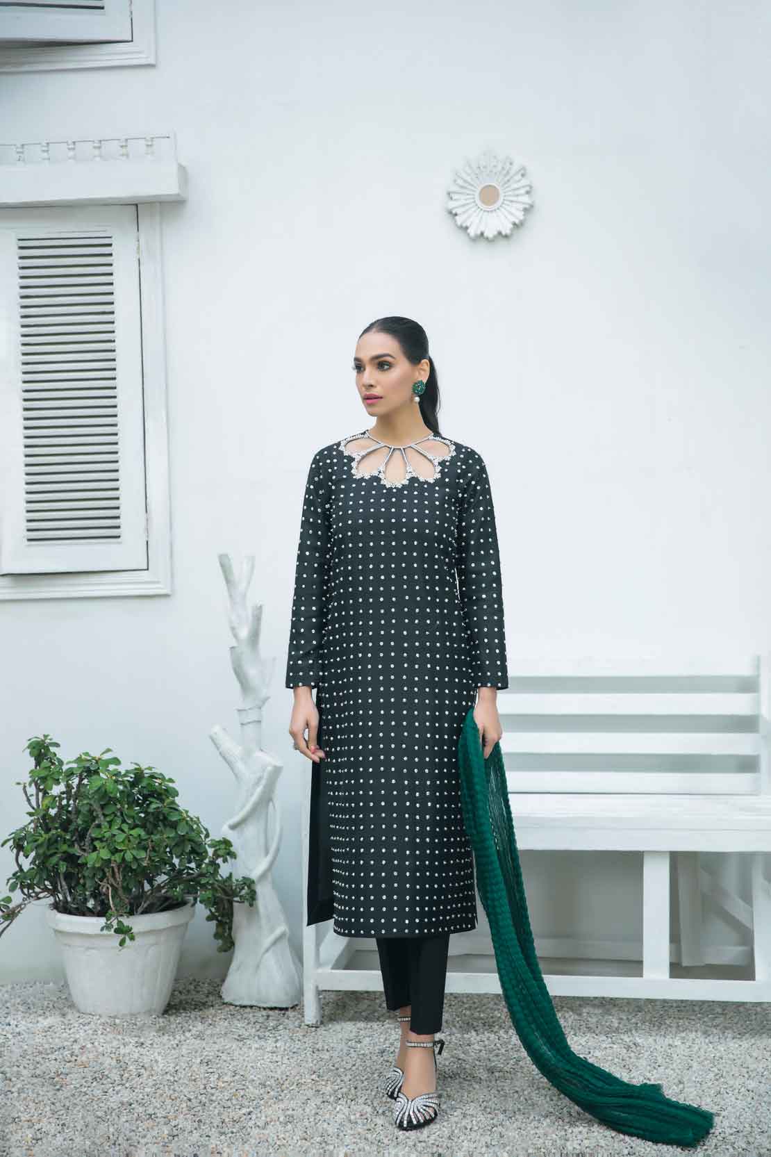 Leon | Leon Luxe Collection | SWAN DRESS - by - Libasekhas UK - Registered Vendor of : Leon - 100% Original Designer Dresss