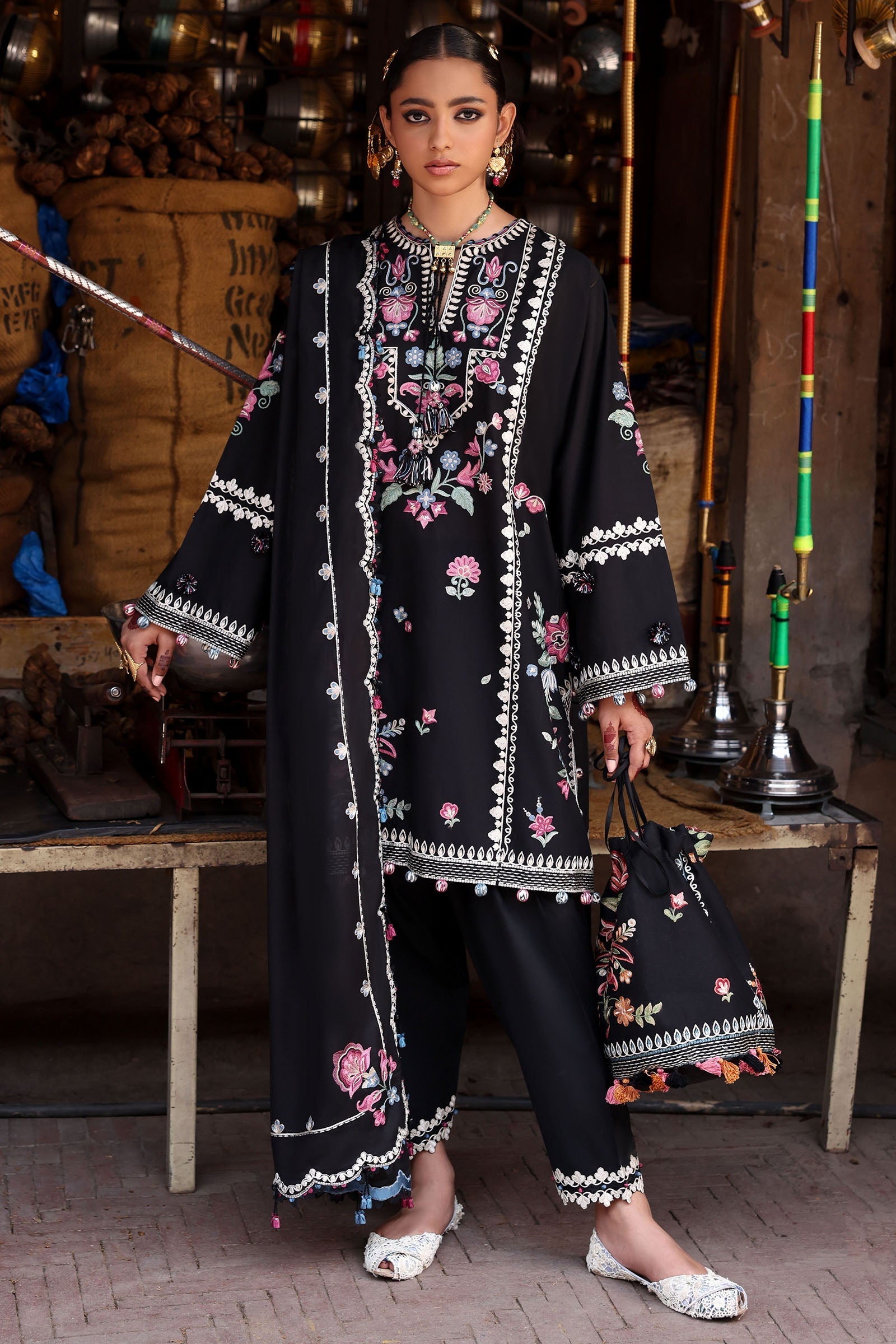 Zaha | Festive Lawn 25 | ZEENAT (ZF-25-07) - by - Libasekhas UK - Registered Vendor of : zaha - 100% Original Designer Dresss