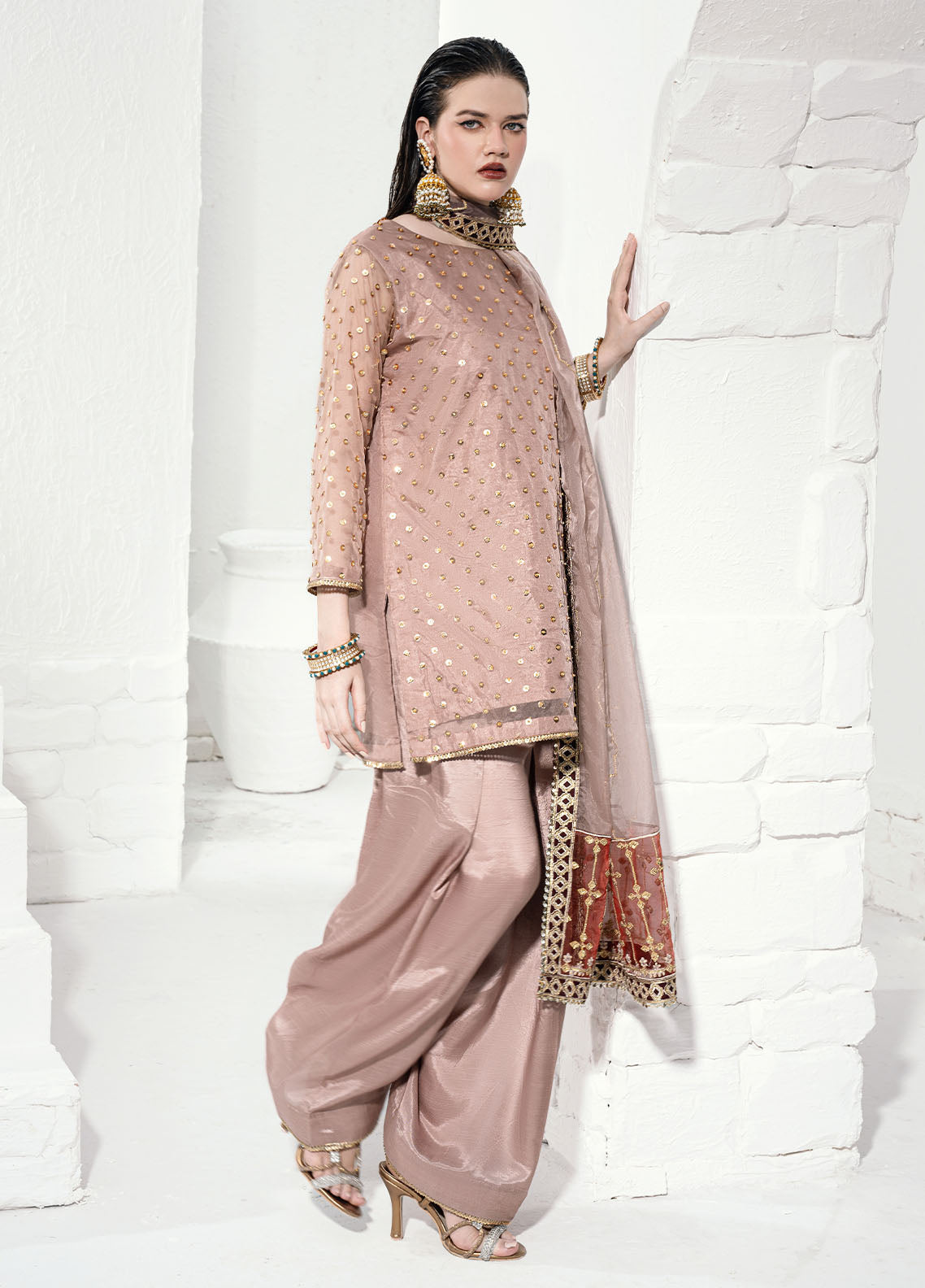 Sahane | Savoir Luxury Formals | CT-140001 Lirio - Savoir - by - Libasekhas UK - Registered Vendor of : Sahane - 100% Original Designer Dresss
