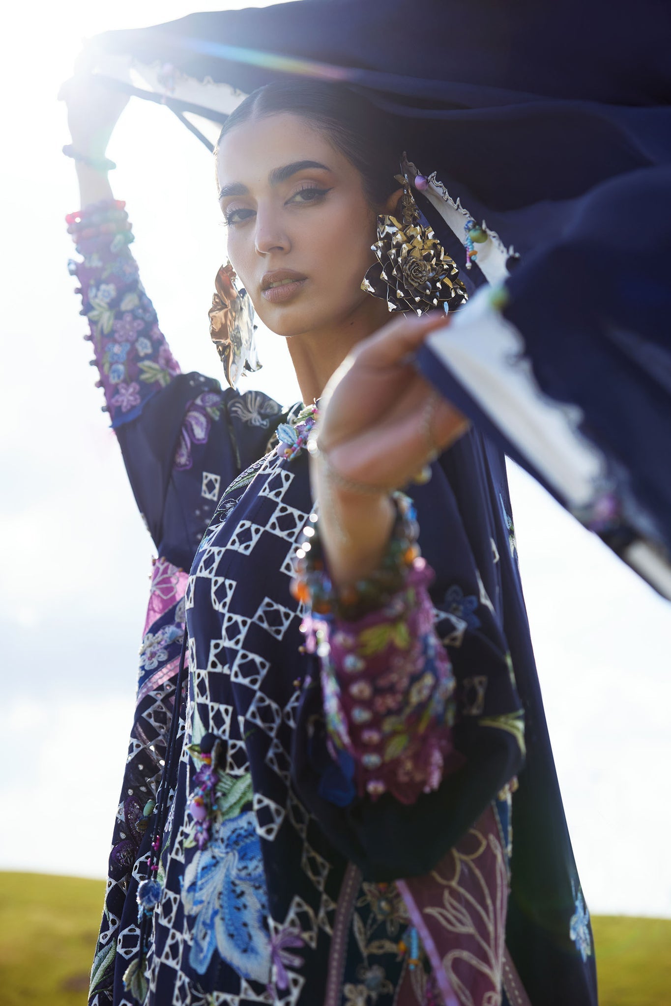 Elan | Kashmee Legacy Lawn 26 |SONAMARG (EL26-09 B) - by Libasekhas UK - Registered Vendor of : Elan - 100% Original Designer Dress