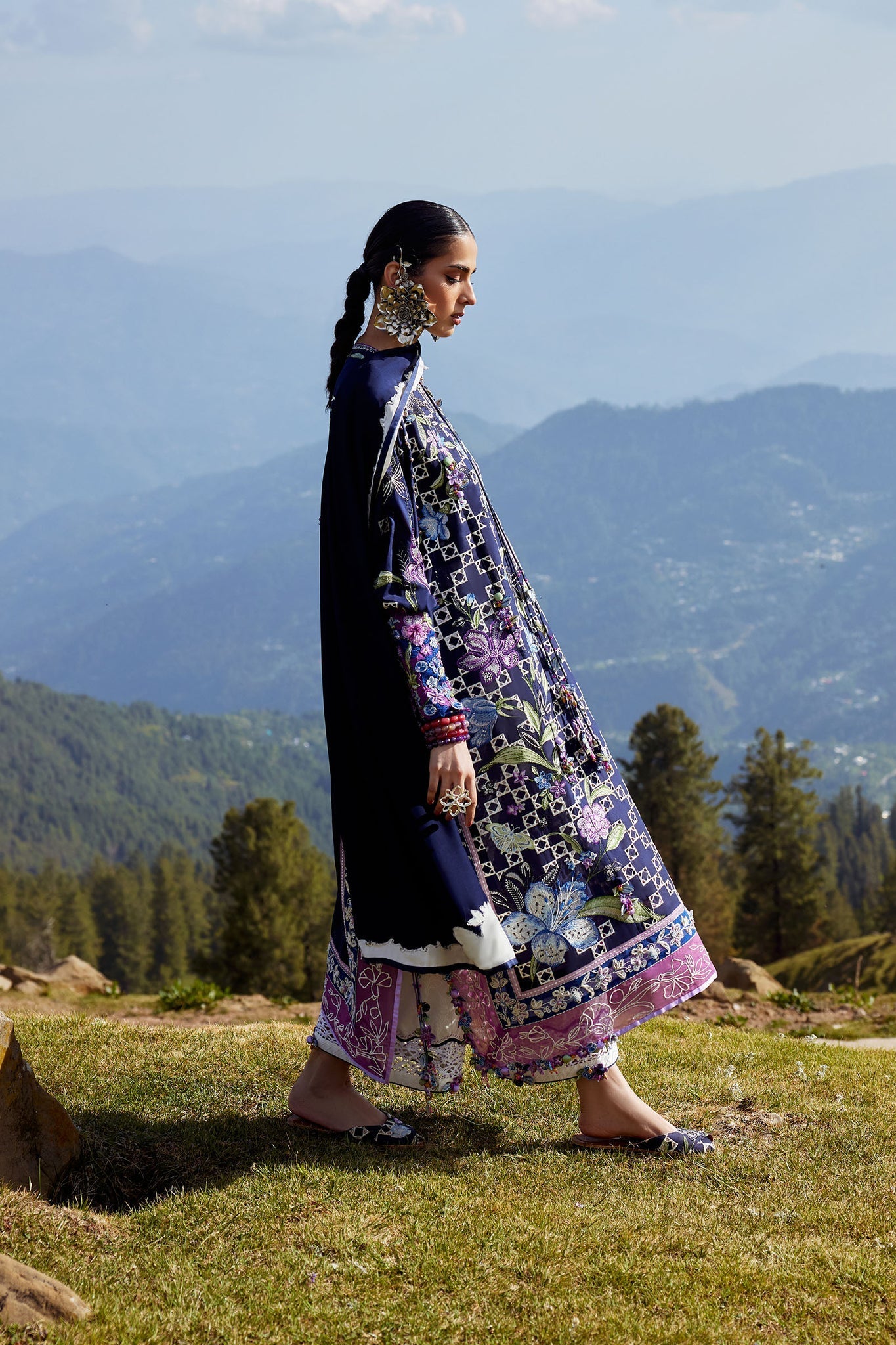 Elan | Kashmee Legacy Lawn 26 |SONAMARG (EL26-09 B) - by Libasekhas UK - Registered Vendor of : Elan - 100% Original Designer Dress