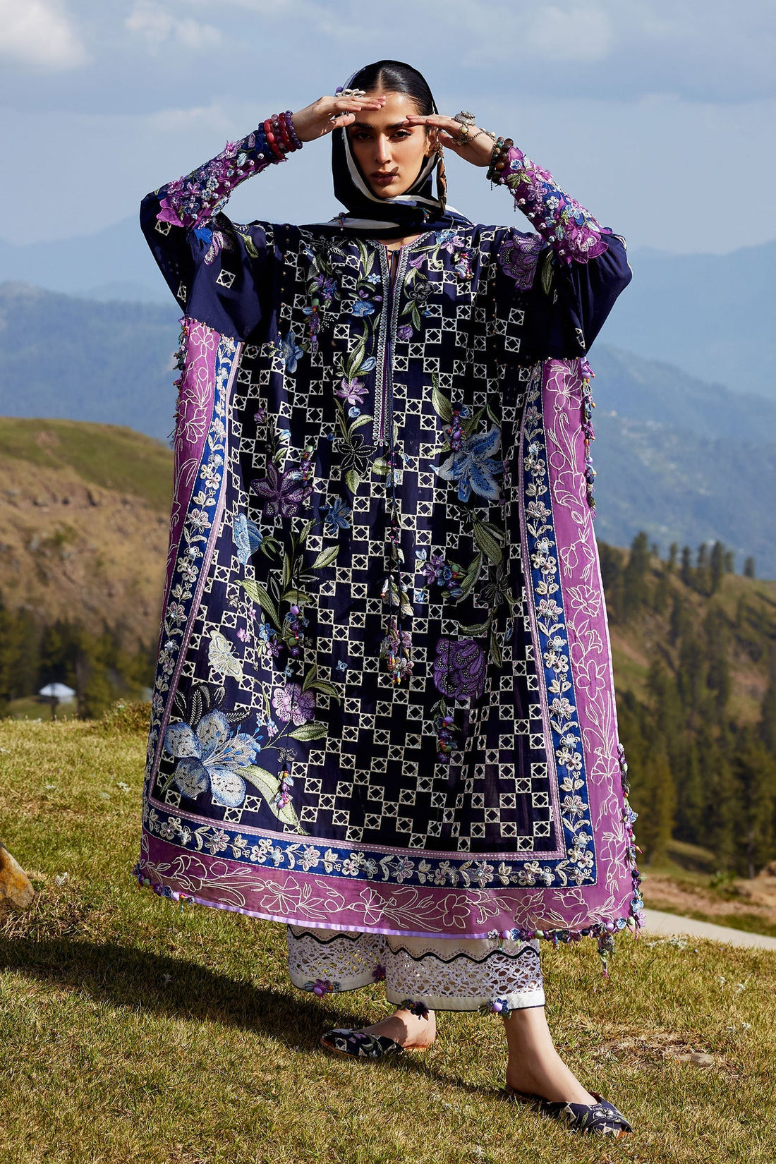 Elan | Kashmee Legacy Lawn 26 |SONAMARG (EL26-09 B) - by Libasekhas UK - Registered Vendor of : Elan - 100% Original Designer Dress