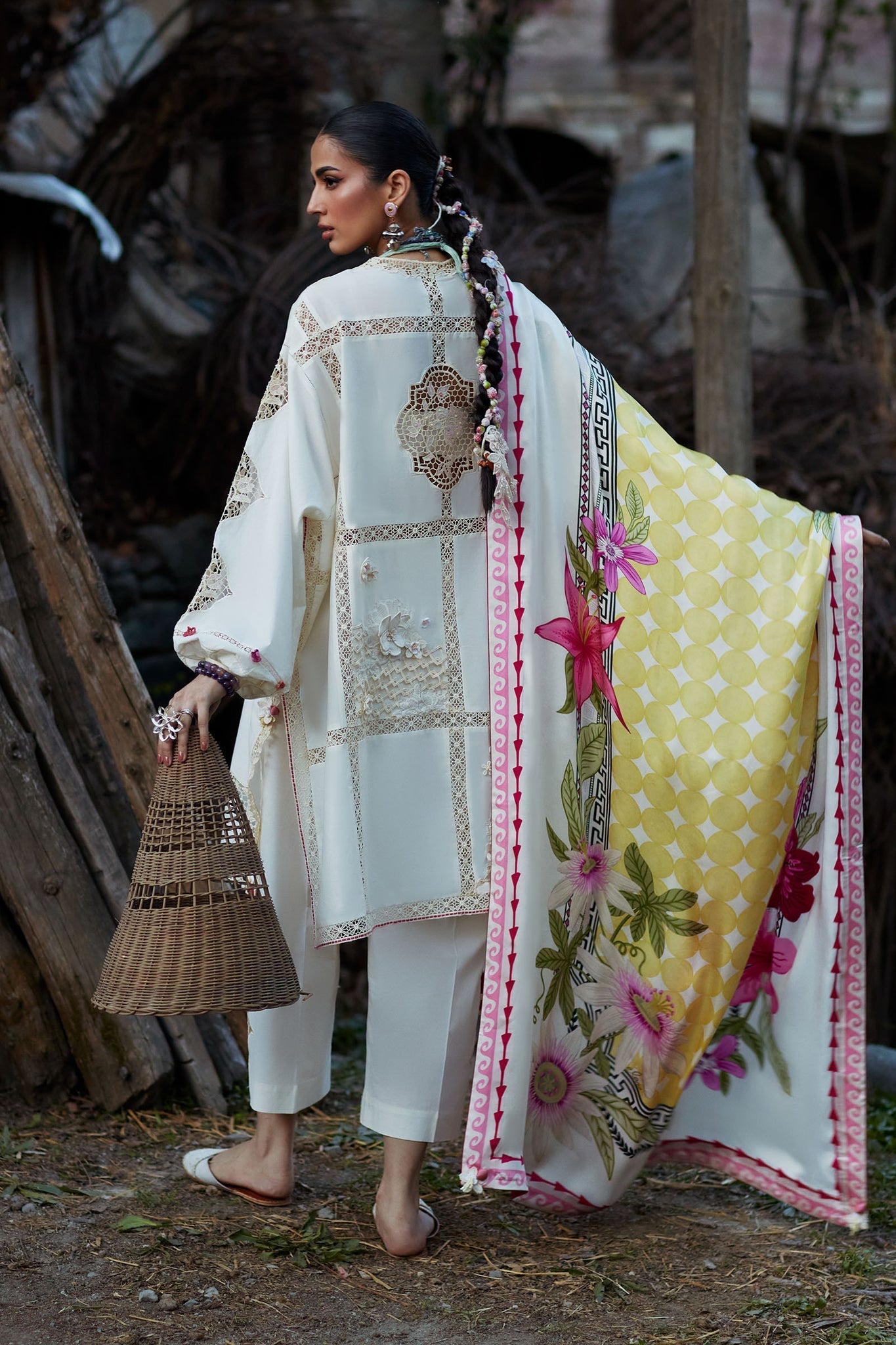 Elan | Kashmee Legacy Lawn 26 |ZÃRIN (EL26-11 B) - by Libasekhas UK - Registered Vendor of : Elan - 100% Original Designer Dress