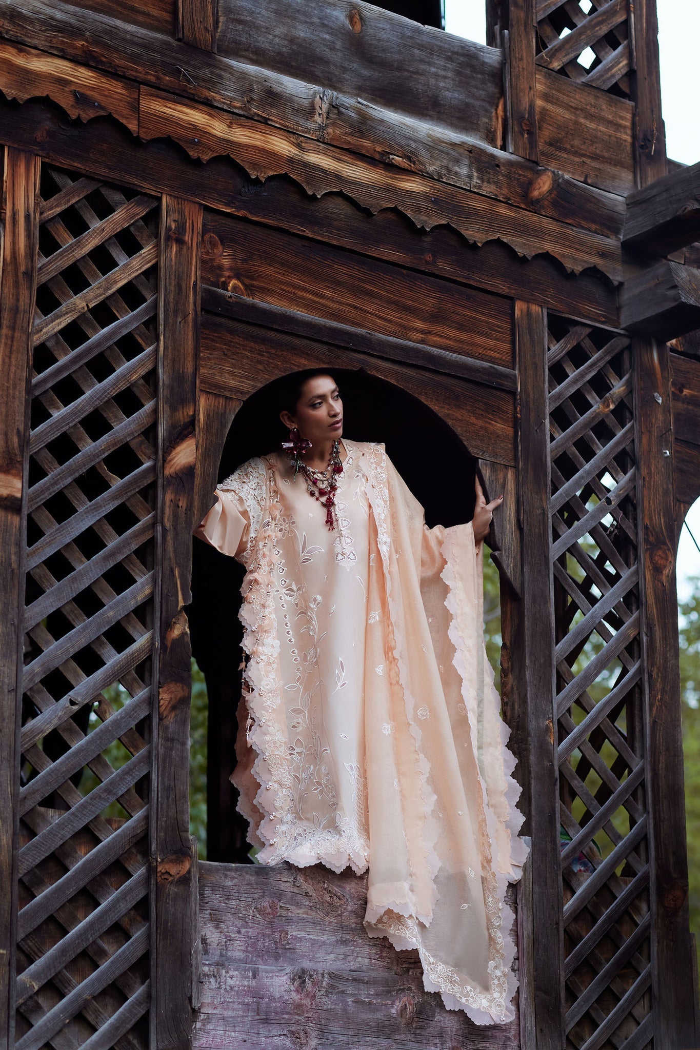 Elan | Kashmee Legacy Lawn 26 |NOORAI (EL26-06 A) - by Libasekhas UK - Registered Vendor of : Elan - 100% Original Designer Dress