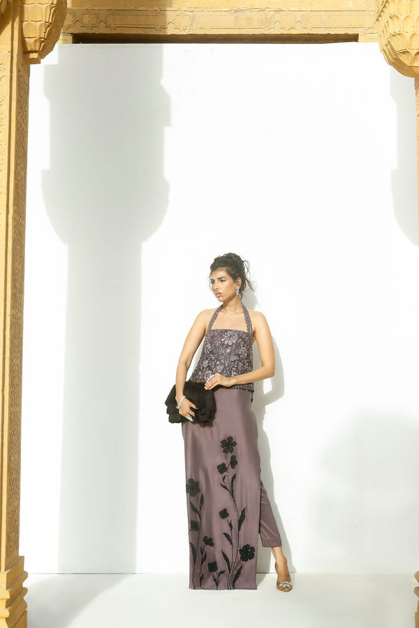 Erum Khan | Carvaan Formals | Maheen - by Libasekhas UK - Registered Vendor of : Erum Khan - 100% Original Designer Dress