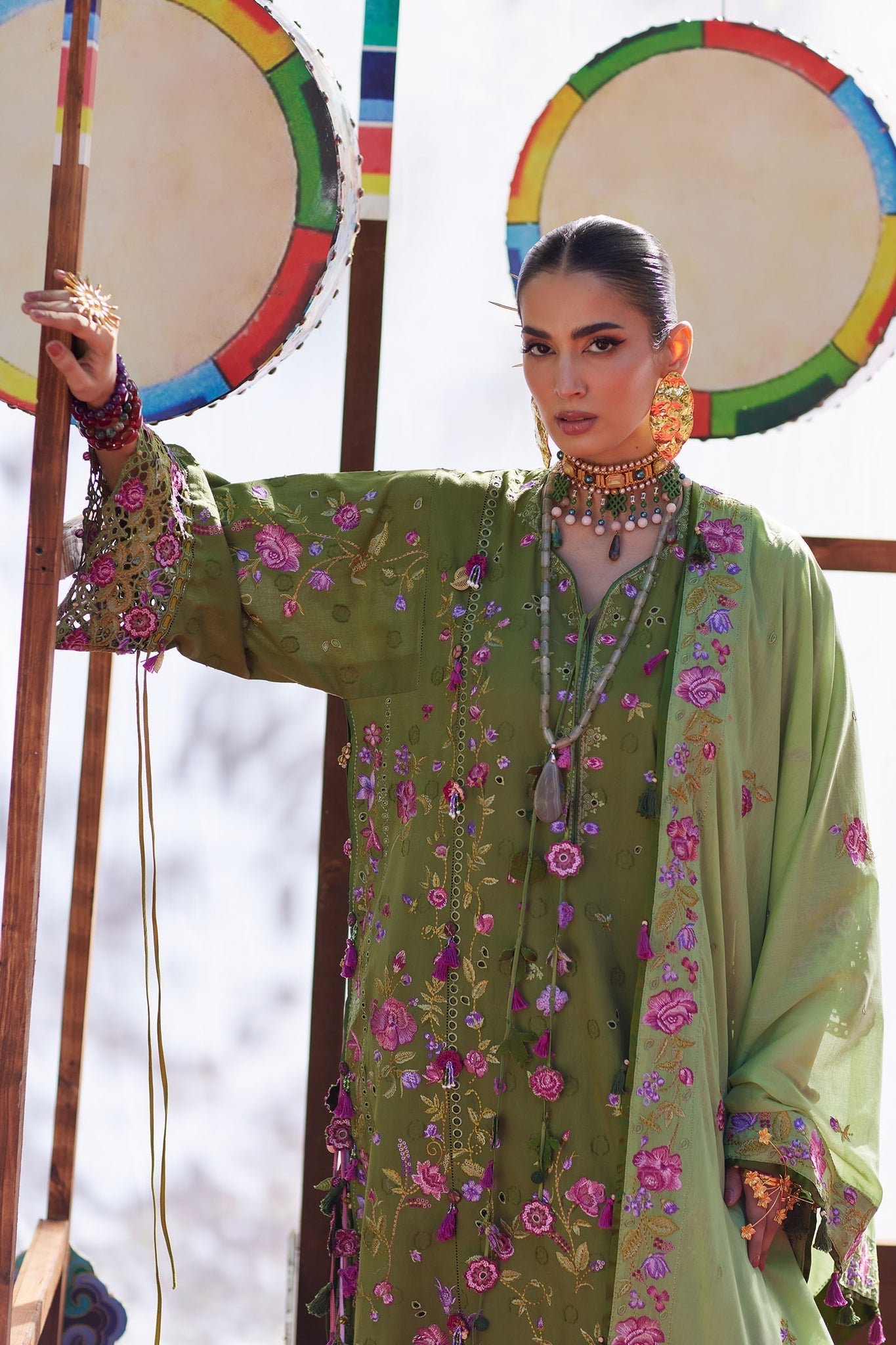 Elan | Kashmee Legacy Lawn 26 |GULRAAZ (EL26-08 A) - by Libasekhas UK - Registered Vendor of : Elan - 100% Original Designer Dress