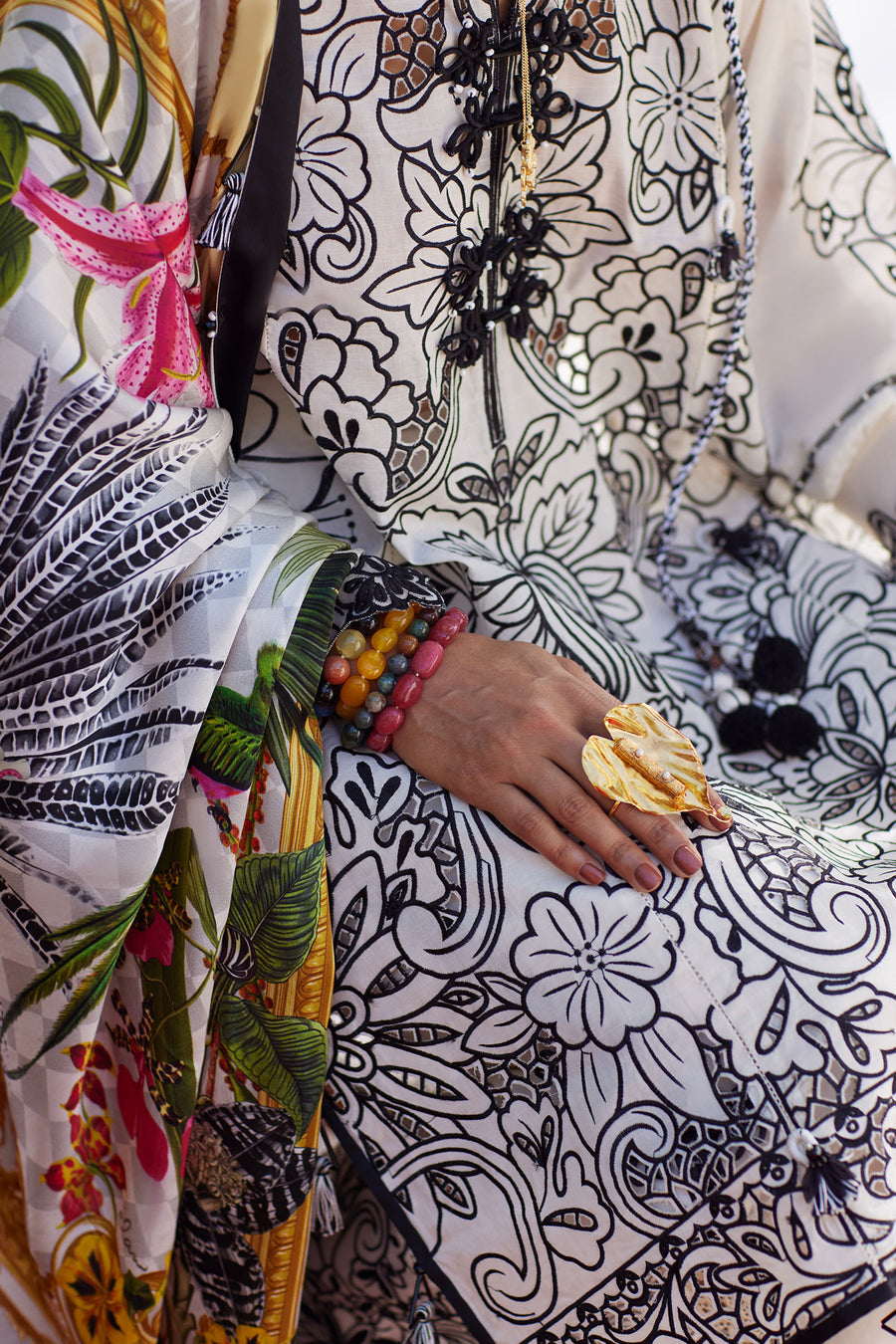 Elan | Kashmee Legacy Lawn 26 |ZEVARÃ (EL26-07 B) - by Libasekhas UK - Registered Vendor of : Elan - 100% Original Designer Dress