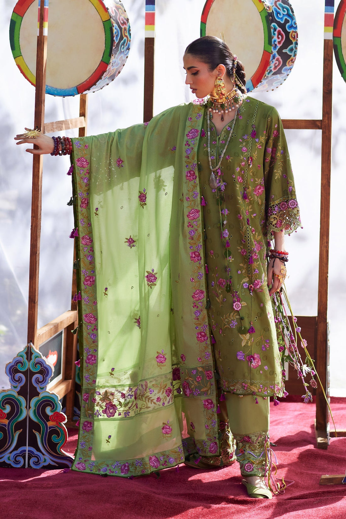 Elan | Kashmee Legacy Lawn 26 |GULRAAZ (EL26-08 A) - by Libasekhas UK - Registered Vendor of : Elan - 100% Original Designer Dress