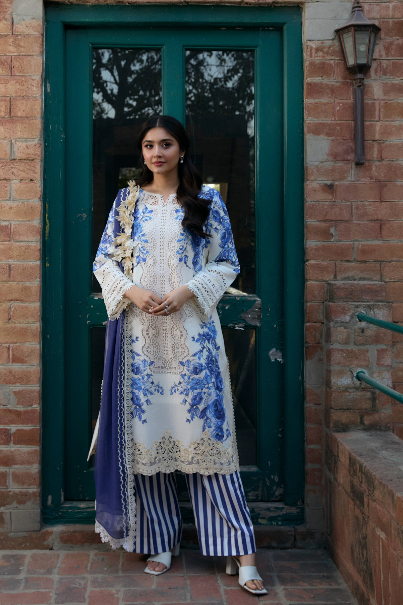 Manara | Vintage Flora 25 | DURR-E-FISHAN - by - Libasekhas UK - Registered Vendor of : Manara - 100% Original Designer Dresss