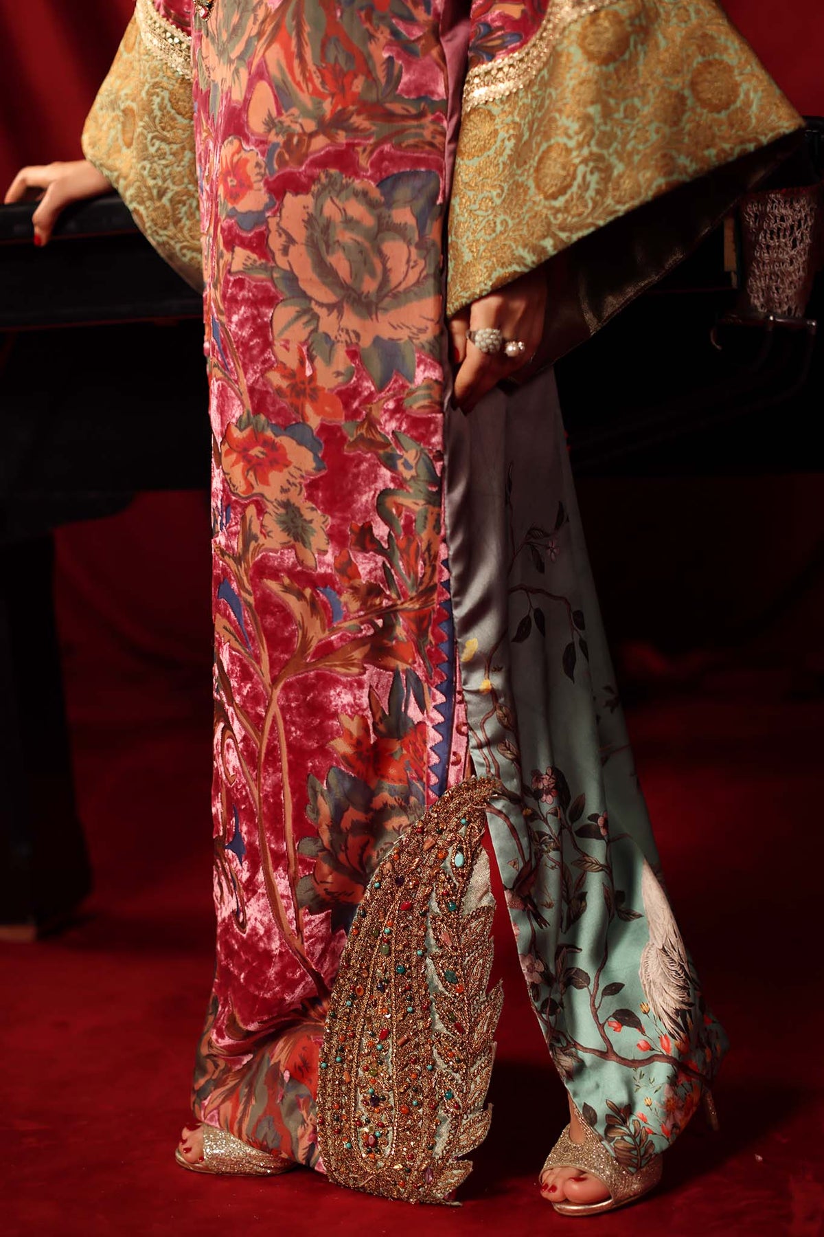 Musferah Saad | The Elite Club | Vienna - by Libasekhas UK - Registered Vendor of : Musferah Saad - 100% Original Designer Dress