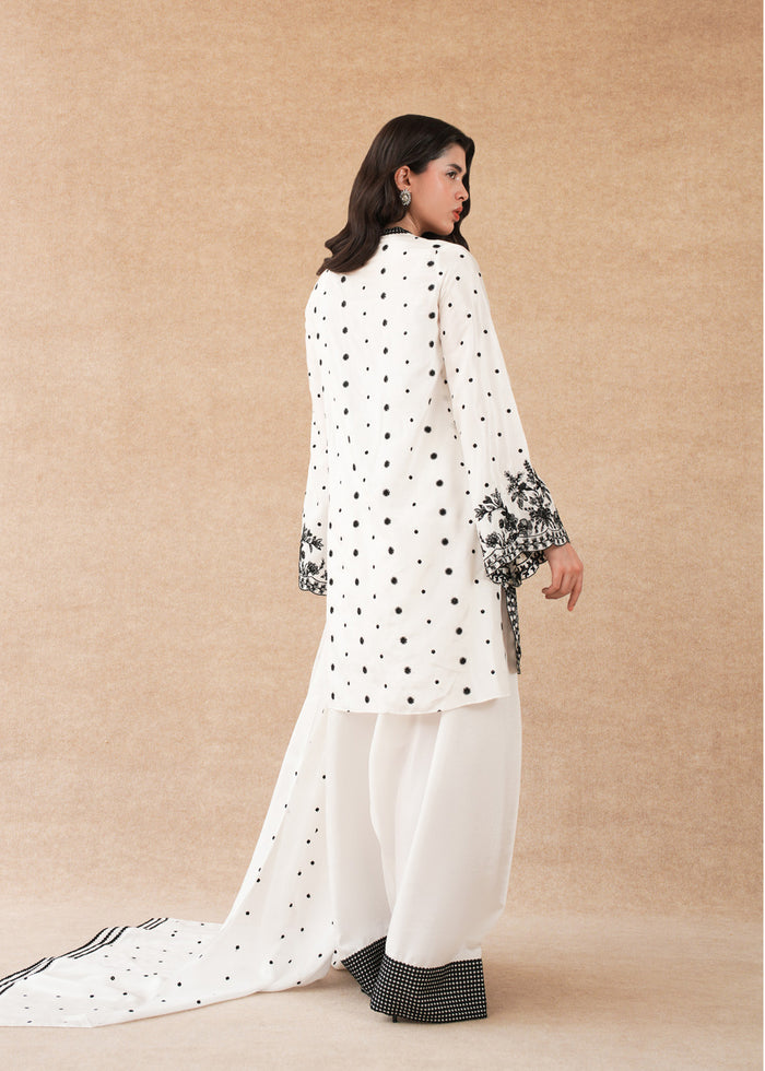 Laj | Festive Eid 25 | LE02-01-25 - by - Libasekhas UK - Registered Vendor of : Laj - 100% Original Designer Dresss
