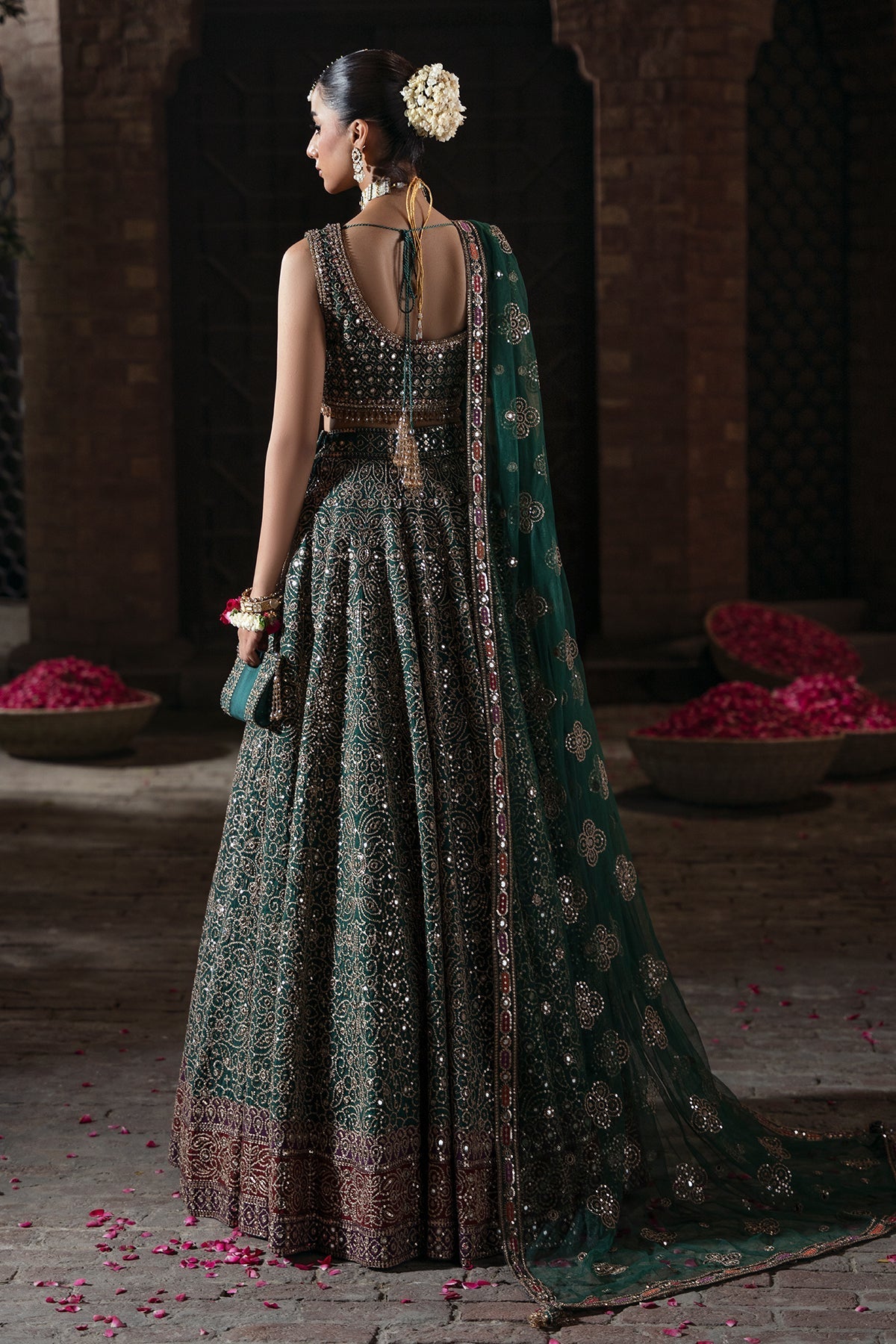 Mina Kashif | Virsa Wedding Formals | Sohani - by Libasekhas UK - Registered Vendor of : Mina Kashif - 100% Original Designer Dress