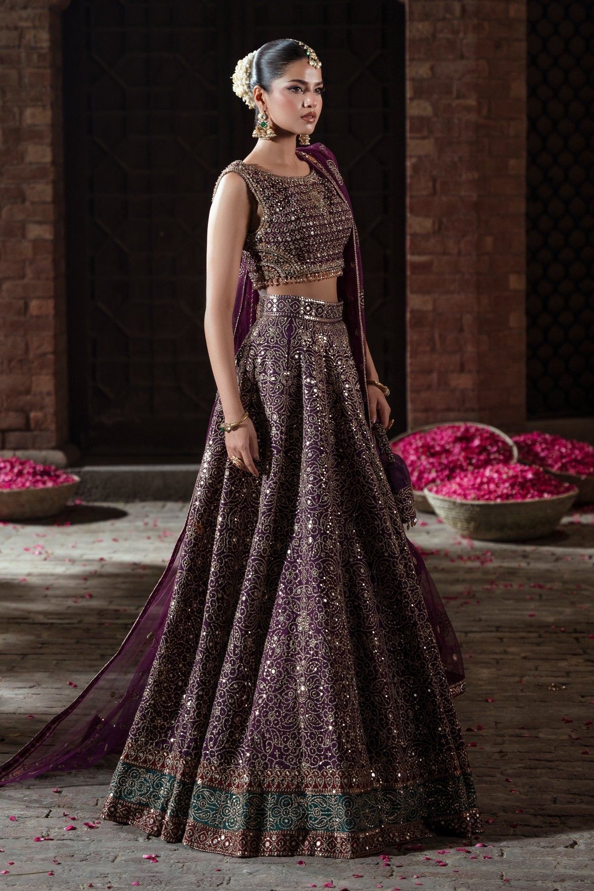 Mina Kashif | Virsa Wedding Formals | Zaree - by Libasekhas UK - Registered Vendor of : Mina Kashif - 100% Original Designer Dress