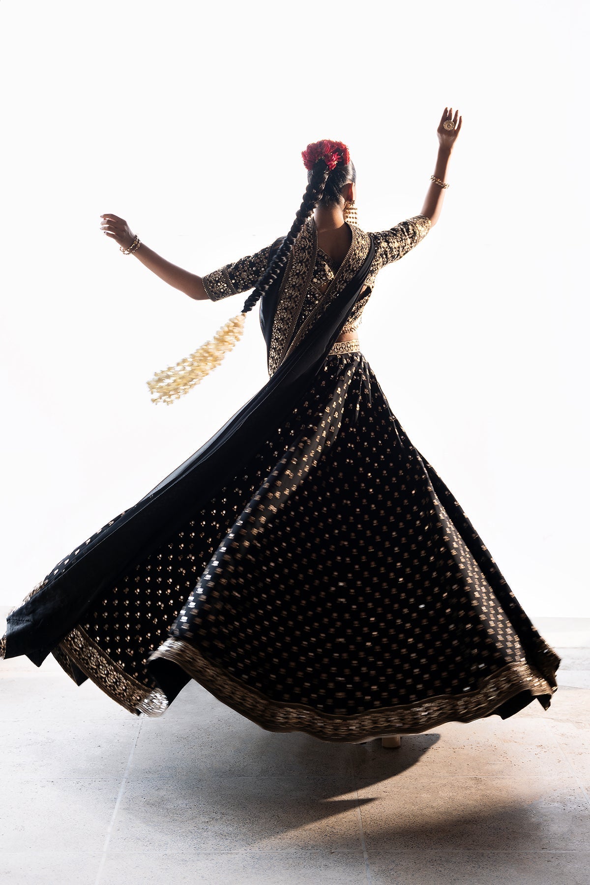 Mina Kashif | Virsa Wedding Formals | Surmayi - by Libasekhas UK - Registered Vendor of : Mina Kashif - 100% Original Designer Dress