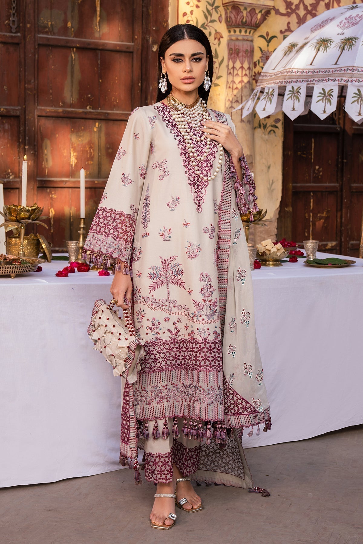 Alizeh | Rawayat Luxury Lawn 24 | Hayat - by - Libasekhas UK - Registered Vendor of : Alizeh - 100% Original Designer Dresss