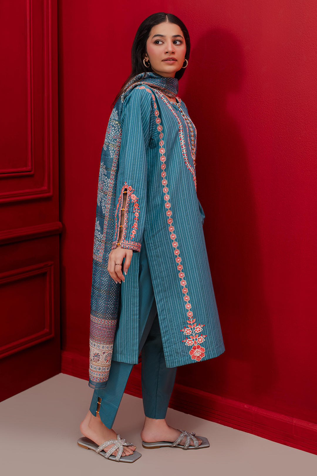Zellbury | Winter Pret | Embroidered Kurta Dupatta Trouser - 1265 - by - Libasekhas UK - Registered Vendor of : Zellbury Women - 100% Original Designer Dresss