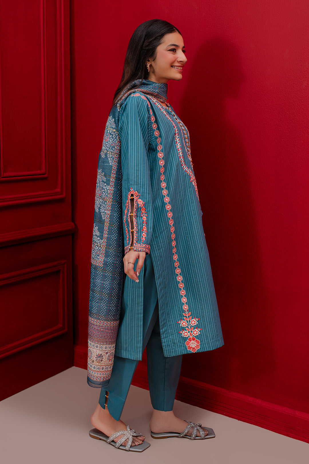 Zellbury | Winter Pret | Embroidered Kurta Dupatta Trouser - 1265 - by - Libasekhas UK - Registered Vendor of : Zellbury Women - 100% Original Designer Dresss